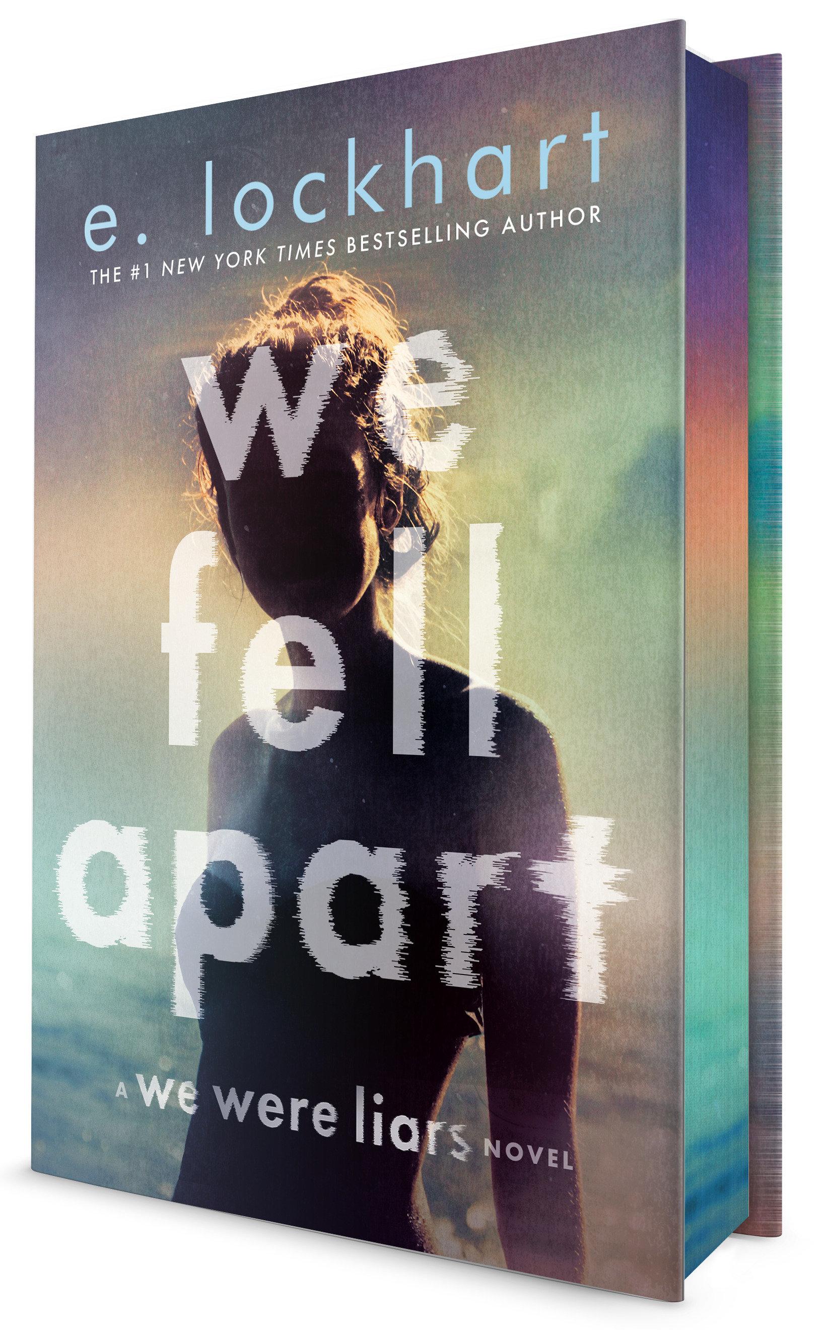 Vorderes Coverbild We Fell Apart
