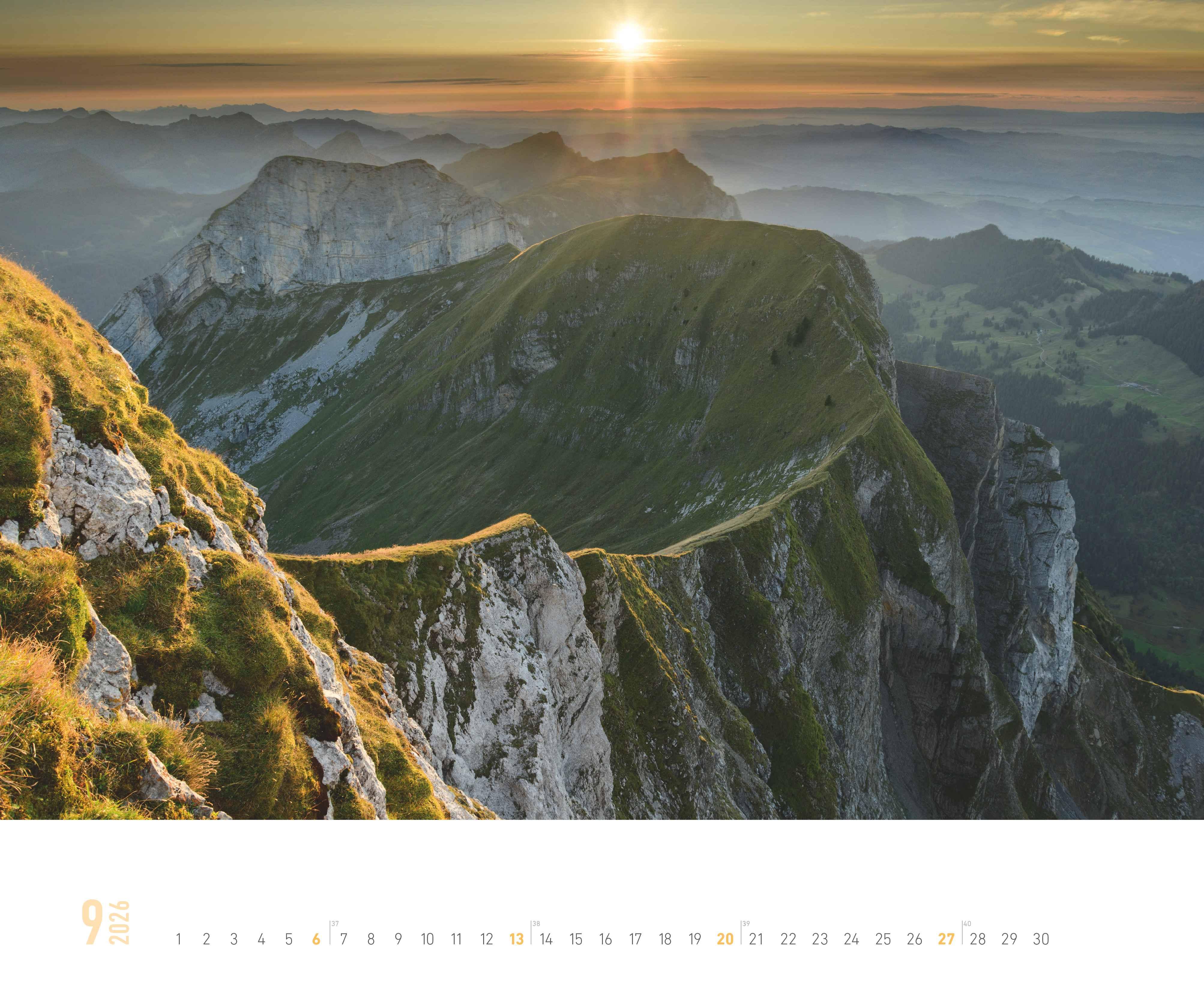 Beispielinhalt (Bild) ALPHA EDITION - Faszinierende Berge 2026 - 52 x 42,5 cm