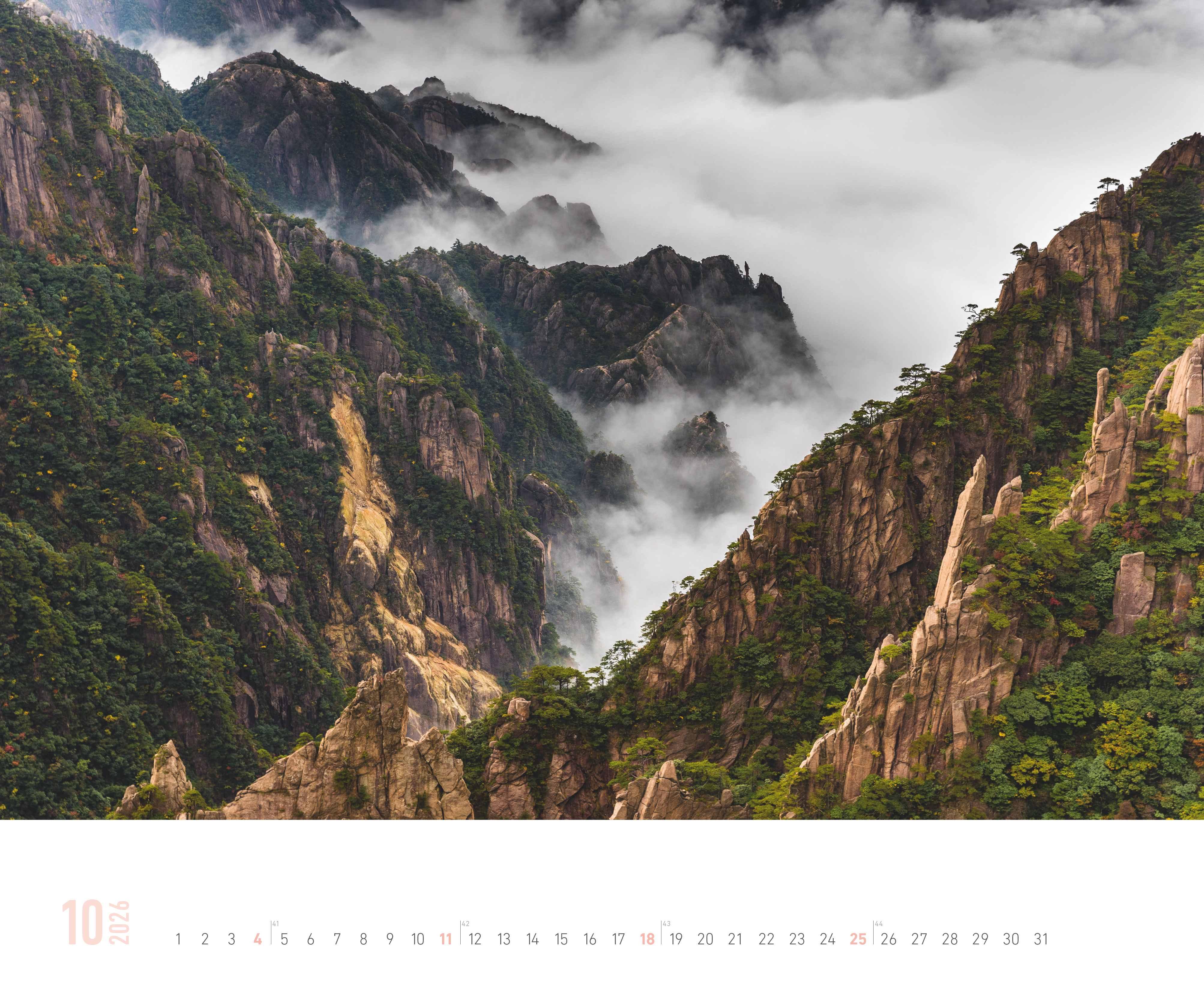 Beispielinhalt (Bild) ALPHA EDITION - Faszinierende Berge 2026 - 52 x 42,5 cm