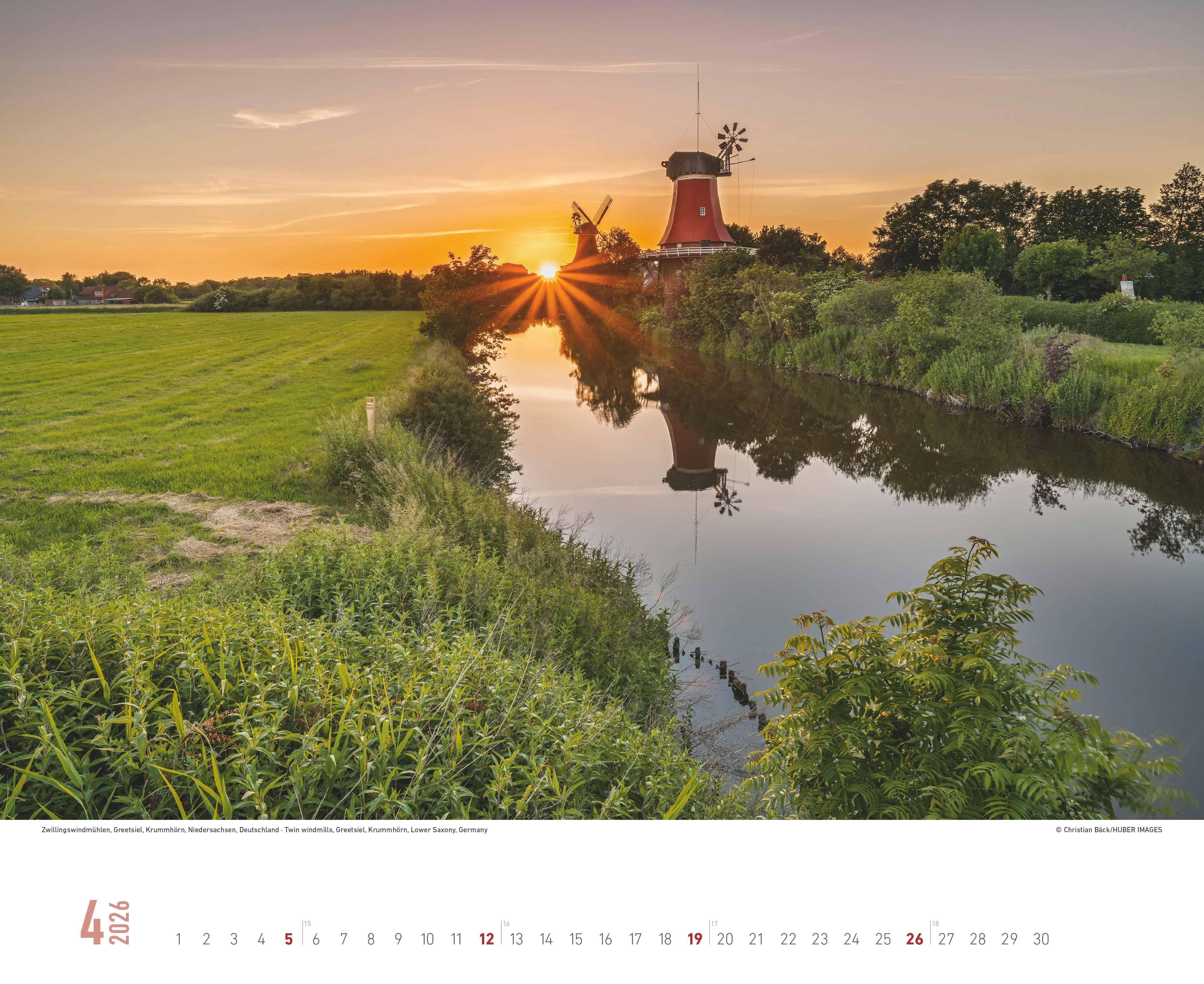 Beispielinhalt (Bild) Momente der Stille - Wandkalender mit inspirierenden Motiven und Zitaten im Format 52 x 42,5