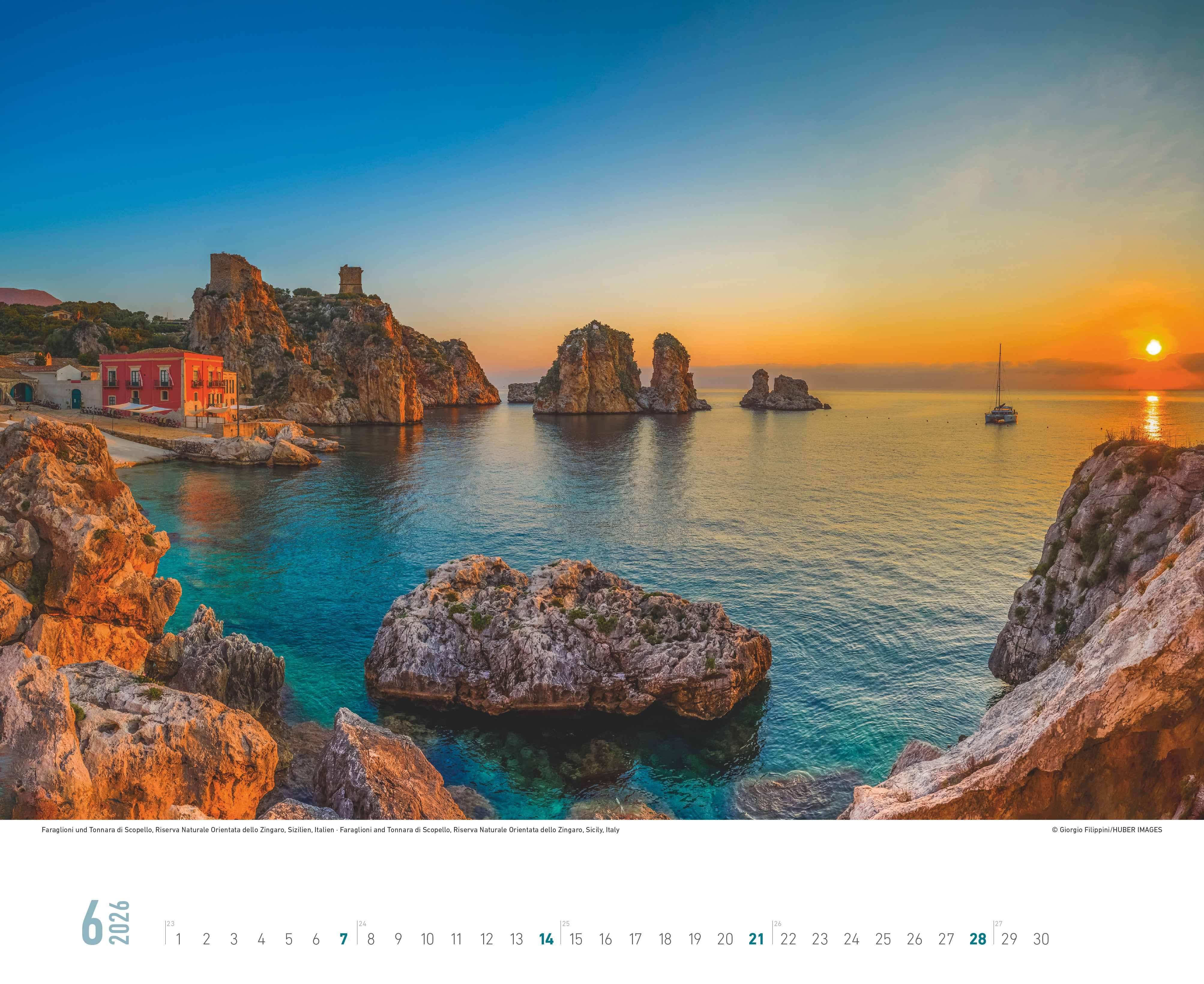 Beispielinhalt (Bild) Momente der Stille - Wandkalender mit inspirierenden Motiven und Zitaten im Format 52 x 42,5