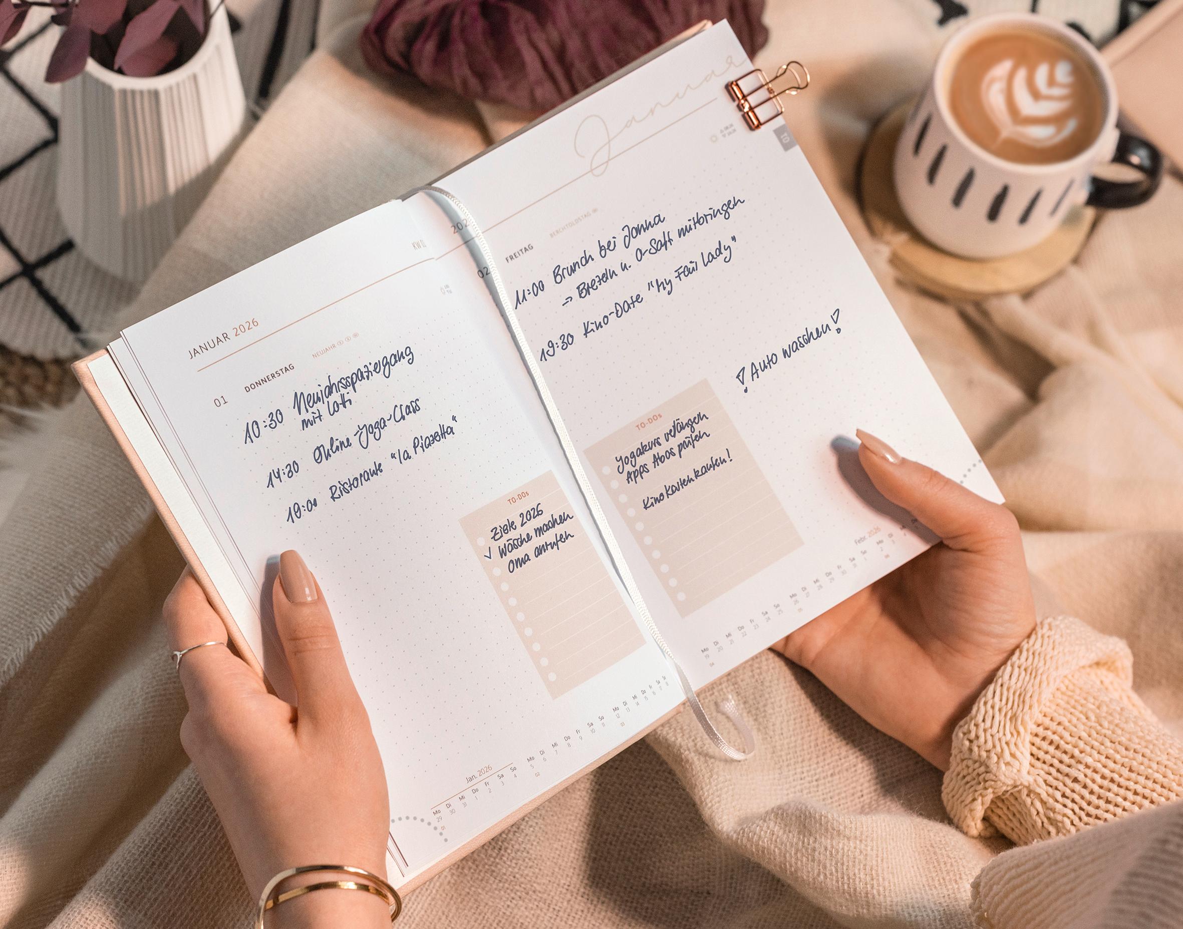 Beispielinhalt (Bild) rido/idé 7028507046 | Buchkalender Young Line 2026 "Simple" | A5, Papier