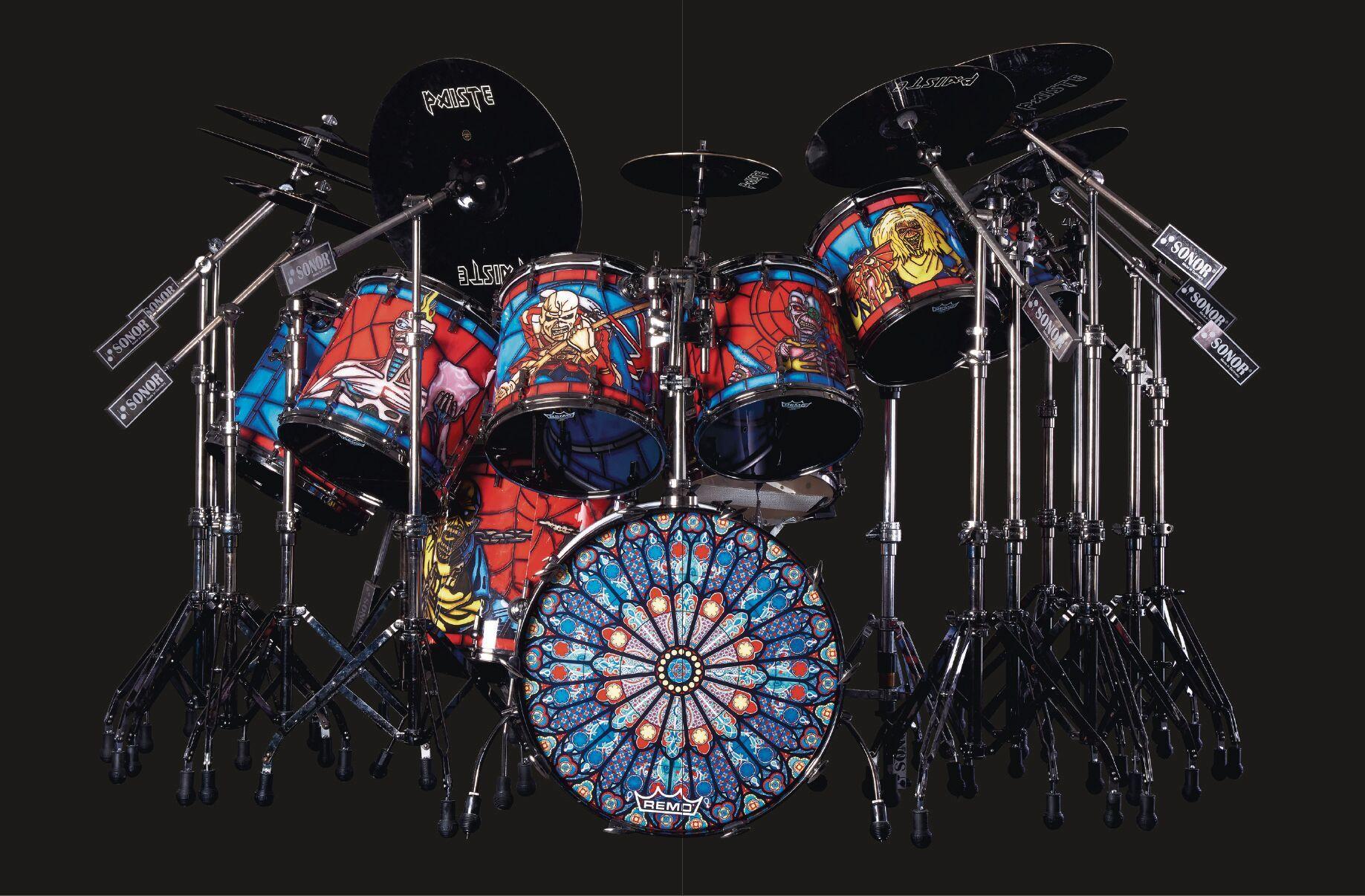 Beispielinhalt (Bild) Iron Maiden. Infinite Dreams
