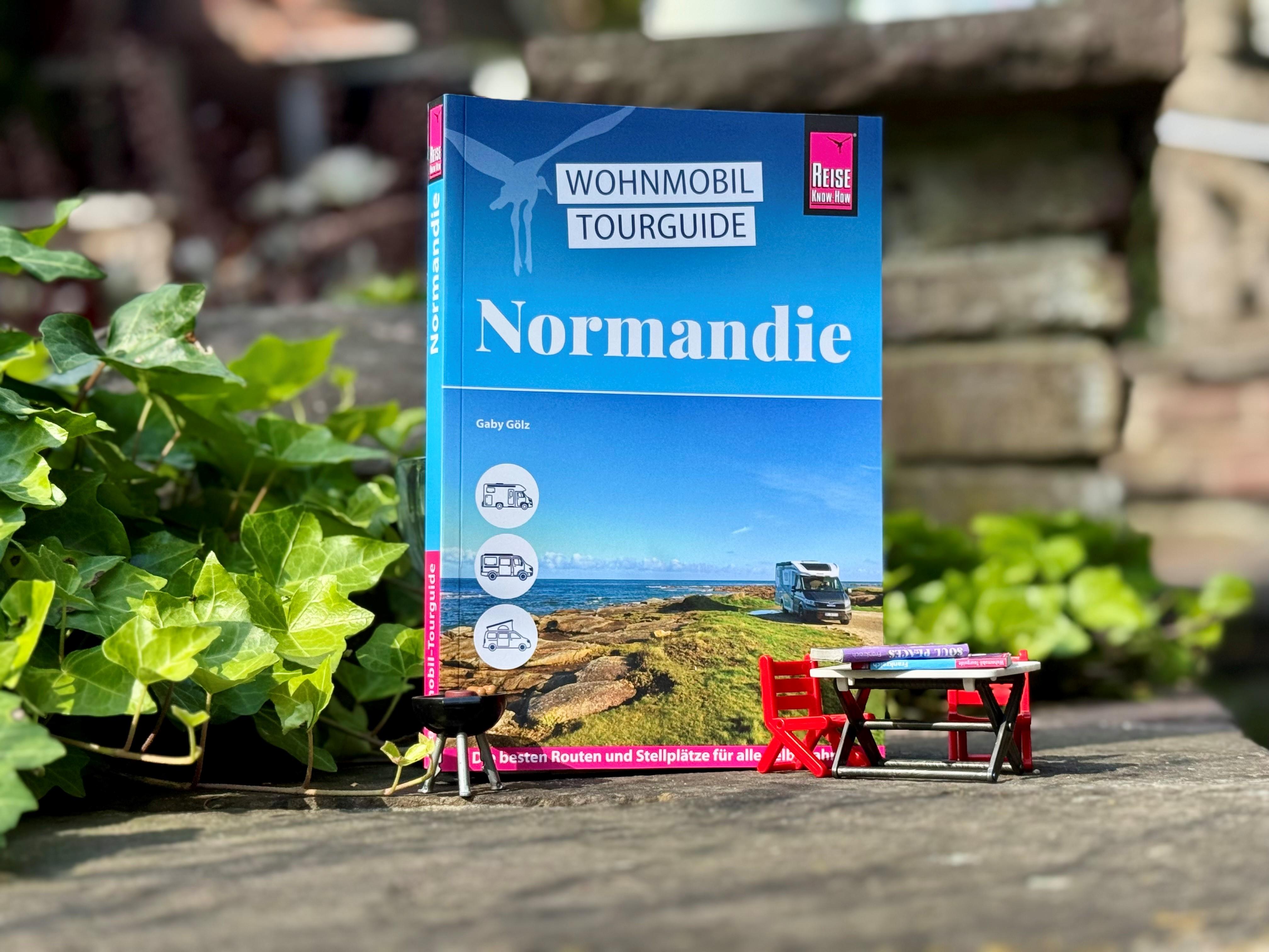Beispielinhalt (Bild) Reise Know-How Wohnmobil-Tourguide Normandie