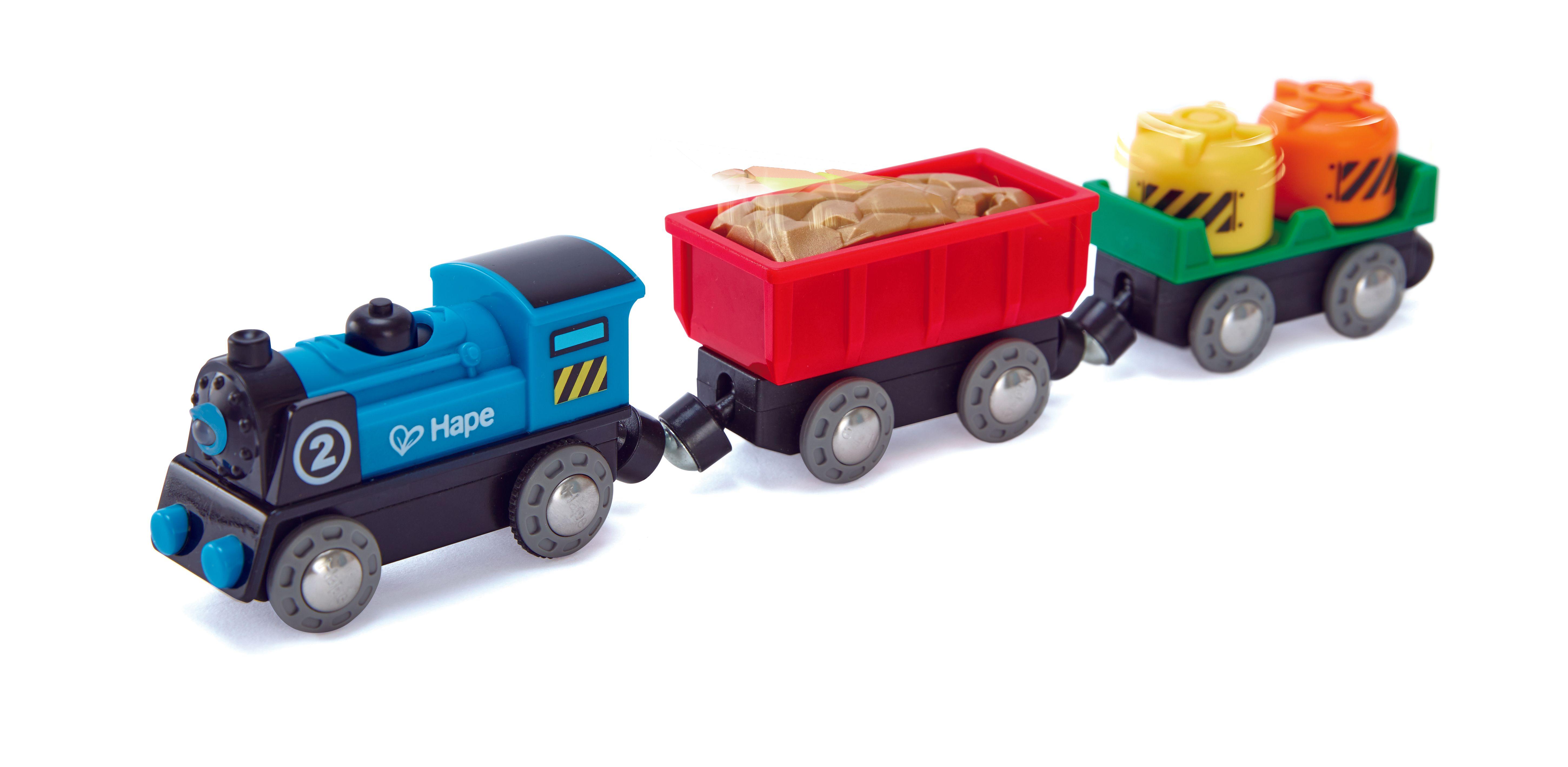 Beispielinhalt (Bild) Hape - Güterzug mit Batterieantrieb