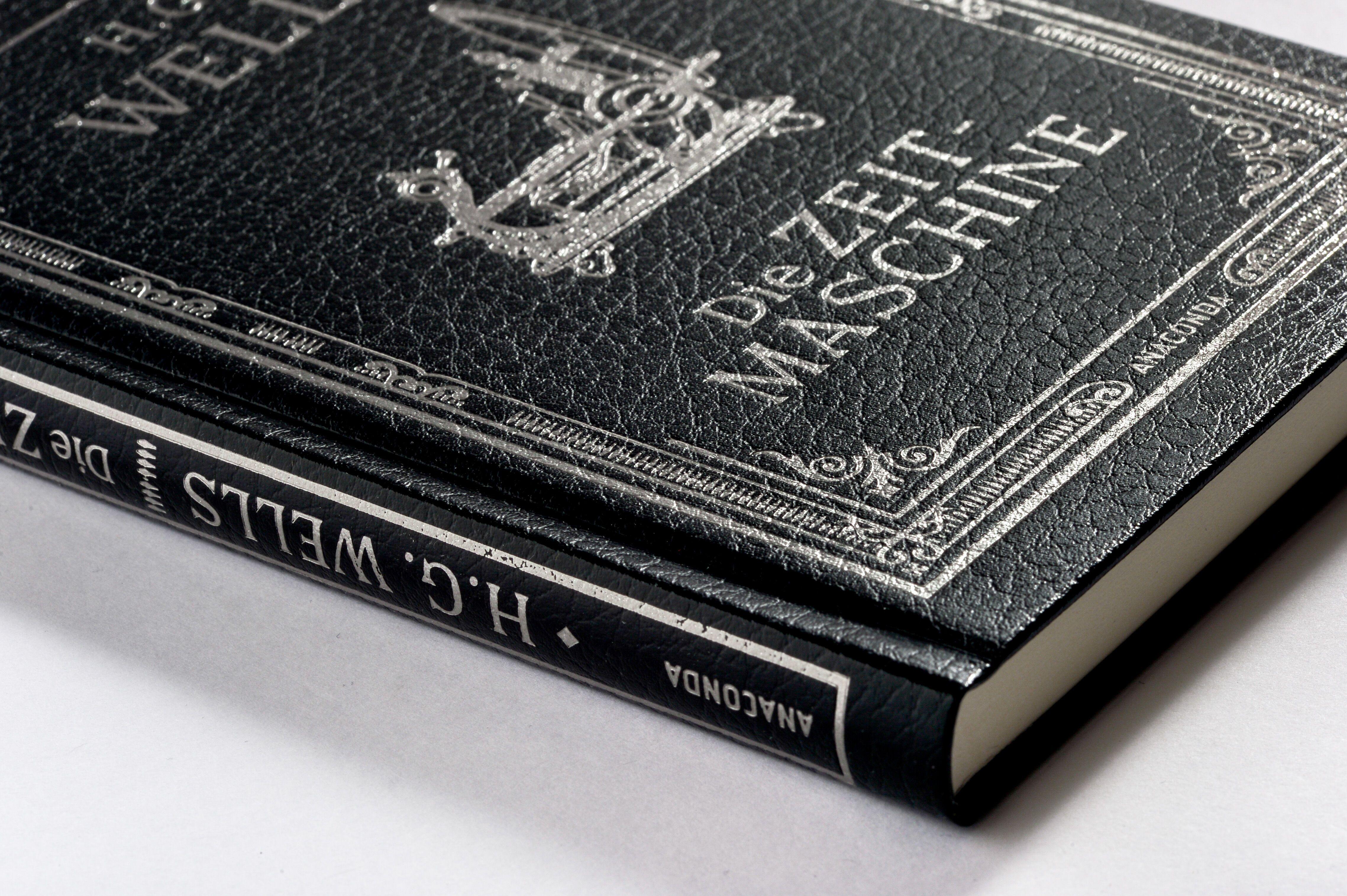 Beispielinhalt (Bild) Die Zeitmaschine. Roman