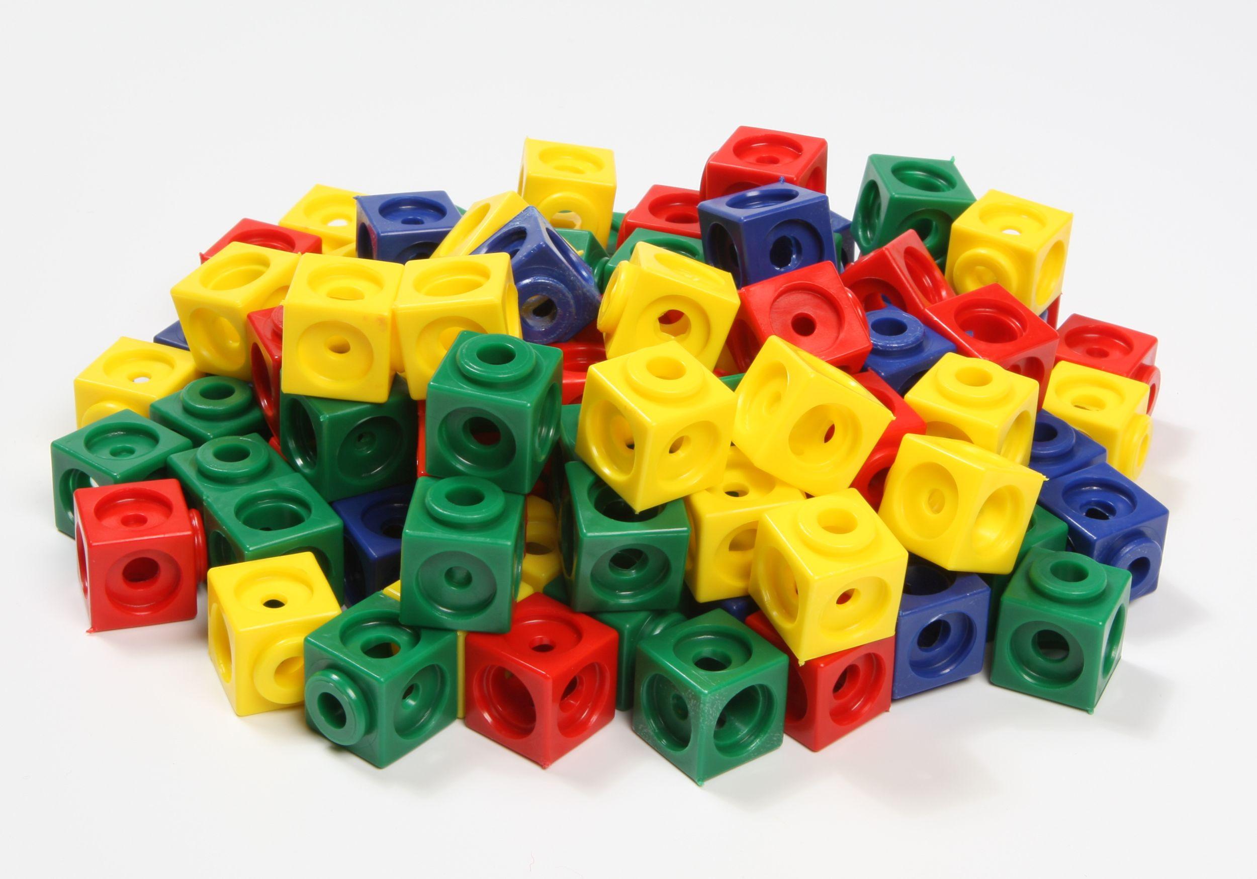 Beispielinhalt (Bild) 100 Steckwürfel 4- farbig 1,7cm in der Box