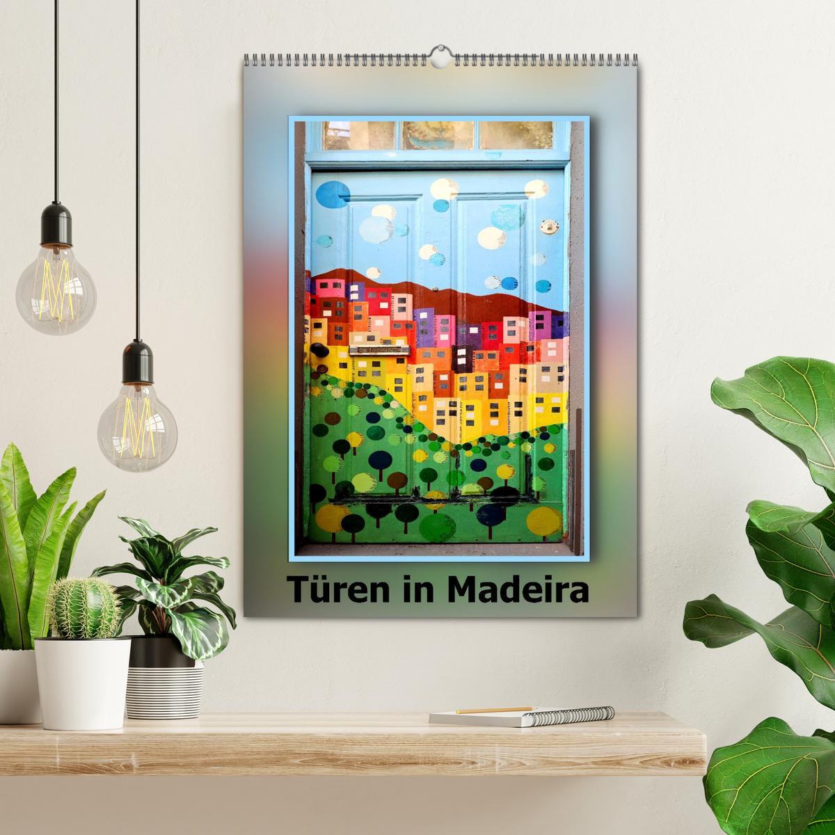 Beispielinhalt (Bild) Türen in Madeira (Wandkalender 2026 DIN A2 hoch), CALVENDO Monatskalender