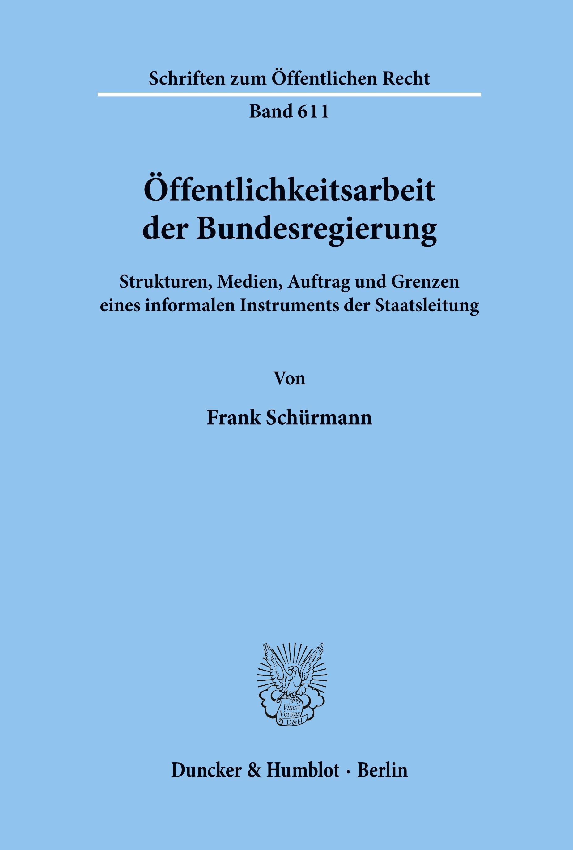 Vorderes Coverbild Öffentlichkeitsarbeit der Bundesregierung.