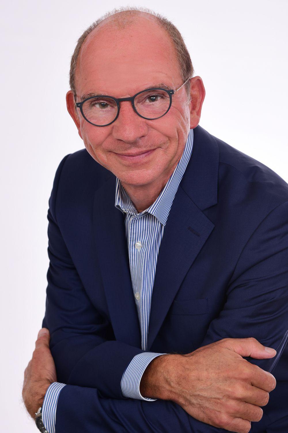 Autorenbild Und wenn die Welt voll Teufel wär ...