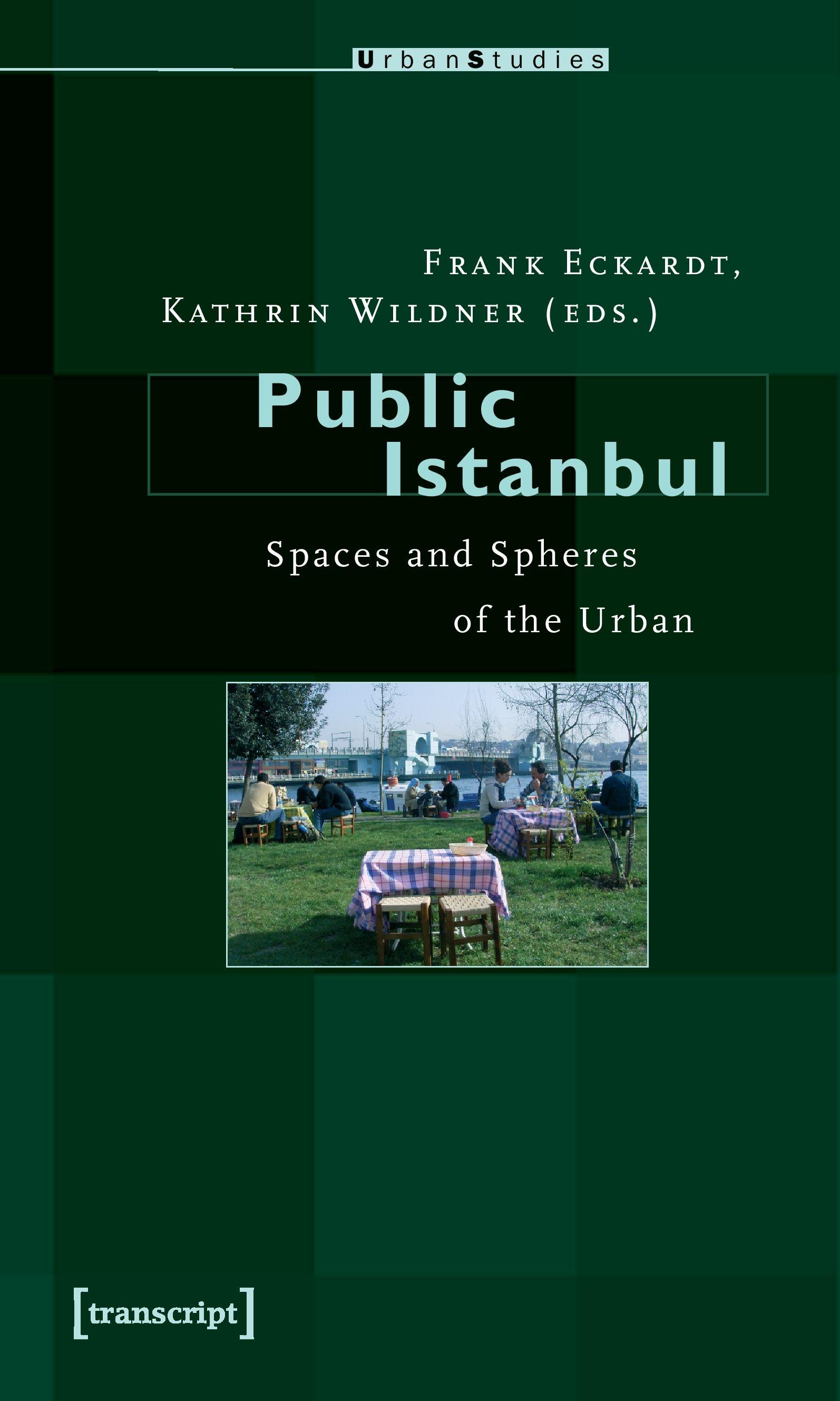 Vorderes Coverbild Public Istanbul
