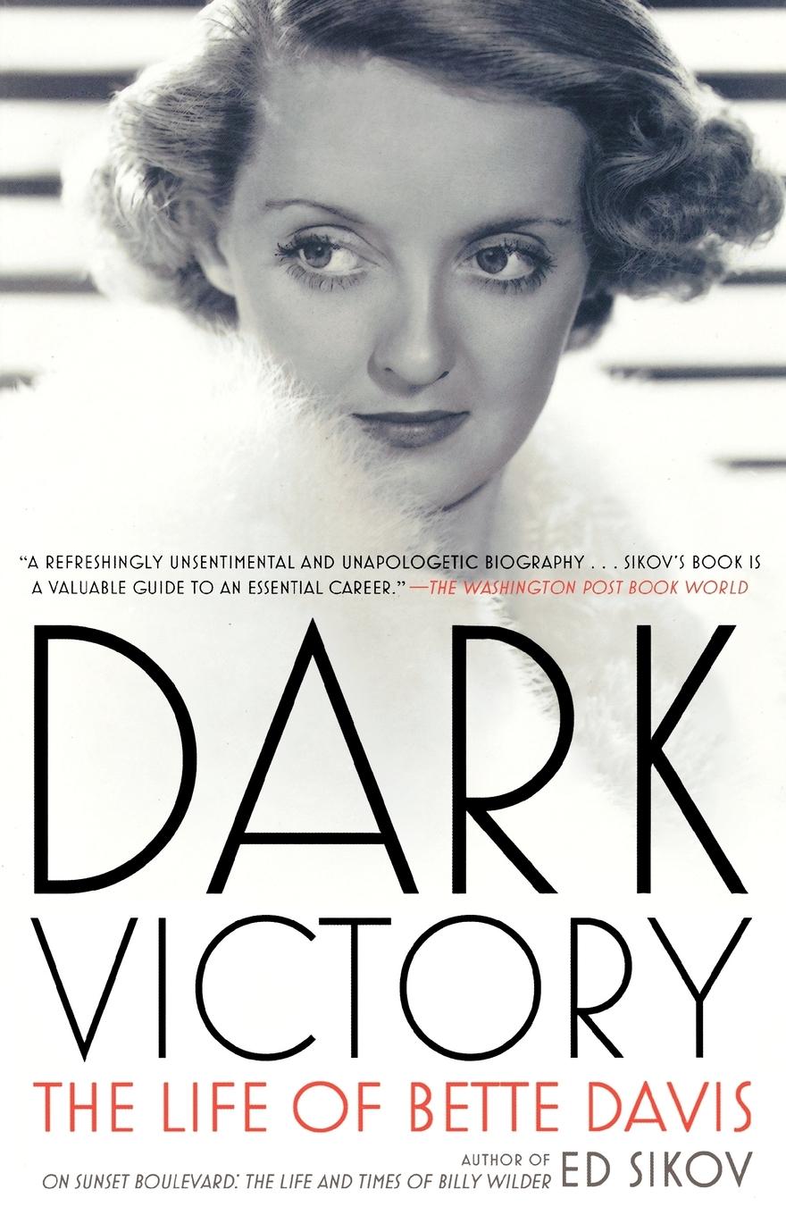 Vorderes Coverbild Dark Victory