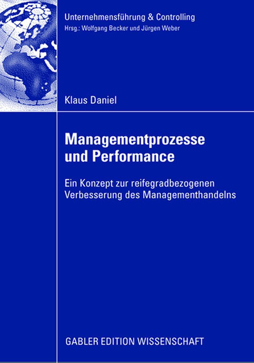 Vorderes Coverbild Managementprozesse und Performance