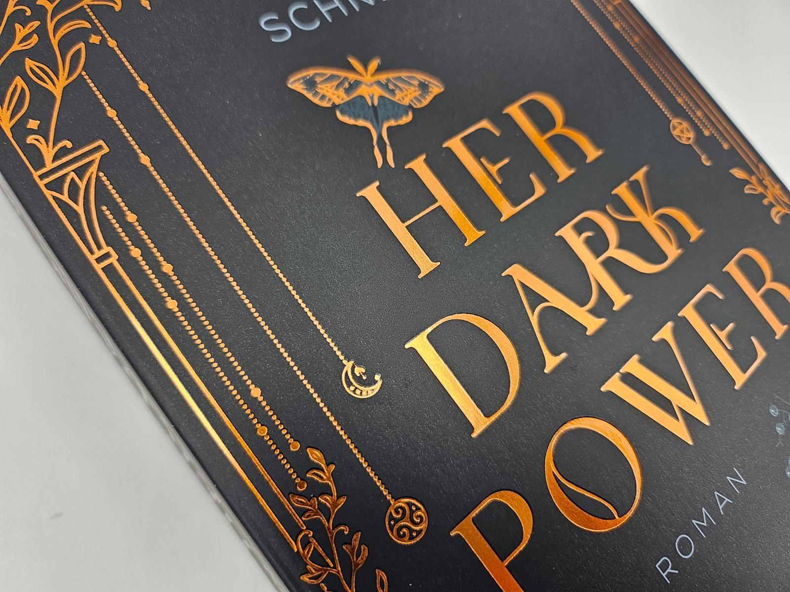 Beispielinhalt (Bild) Her Dark Power
