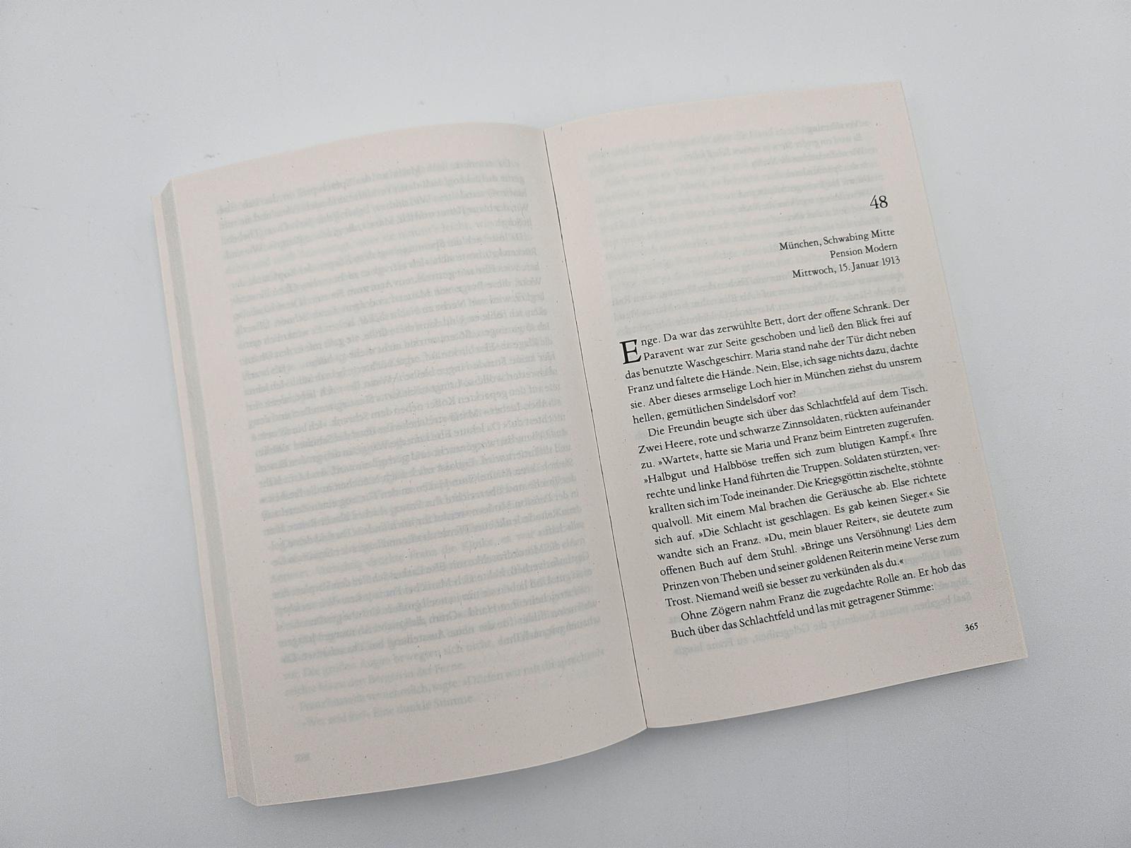 Beispielinhalt (Bild) Der Maler und das reine Blau des Himmels