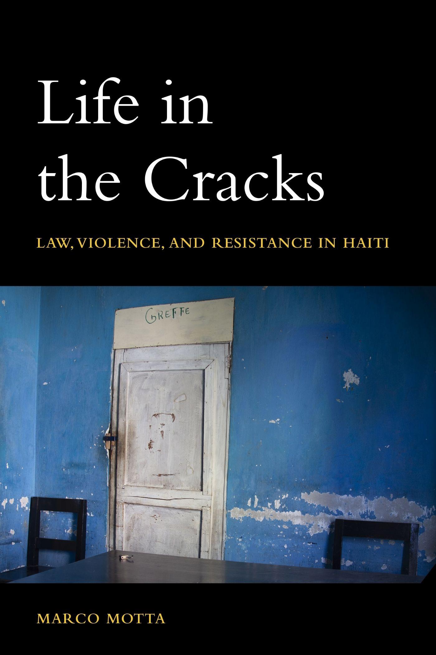 Vorderes Coverbild Life in the Cracks