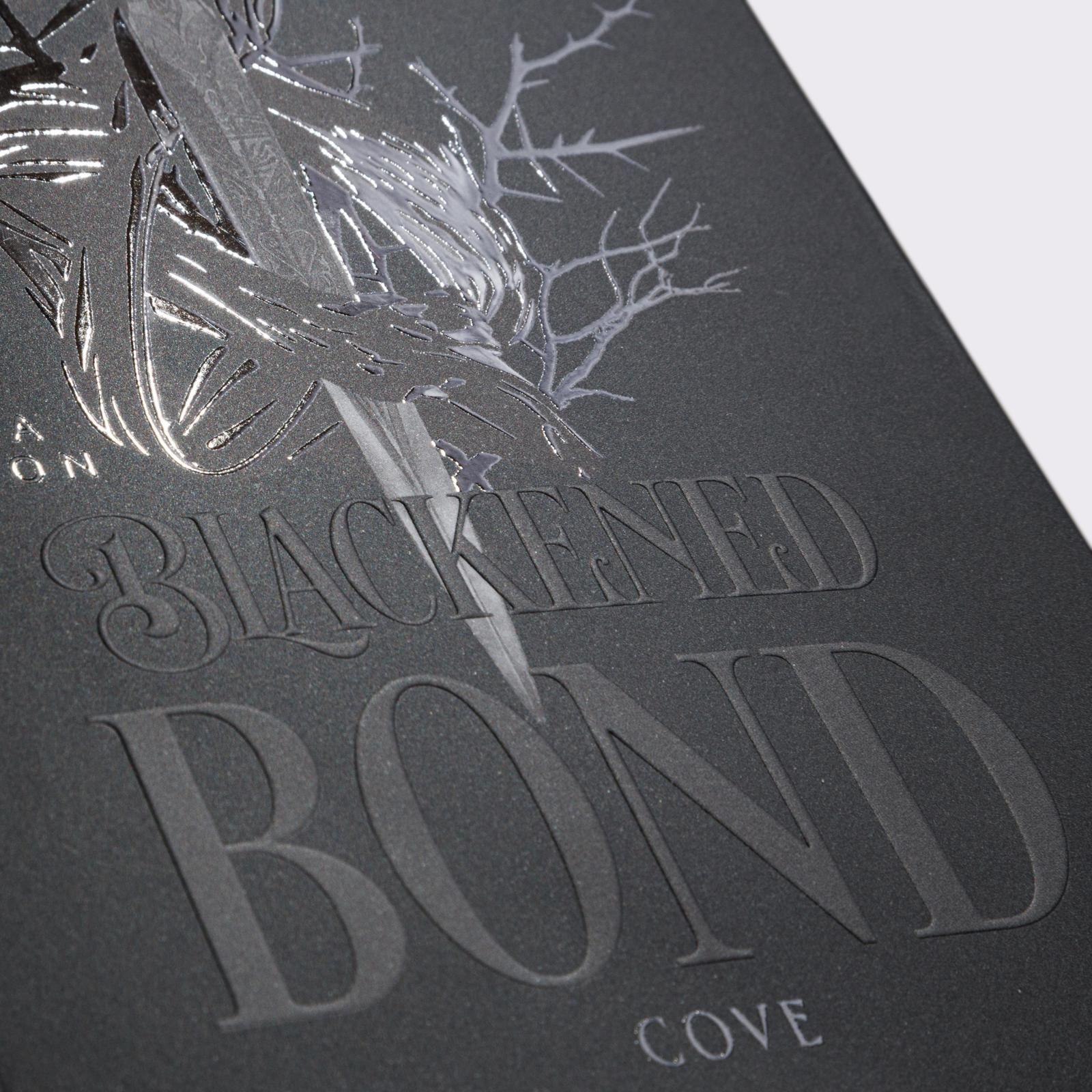 Beispielinhalt (Bild) Blackened Bond (Blackened Blade 2)