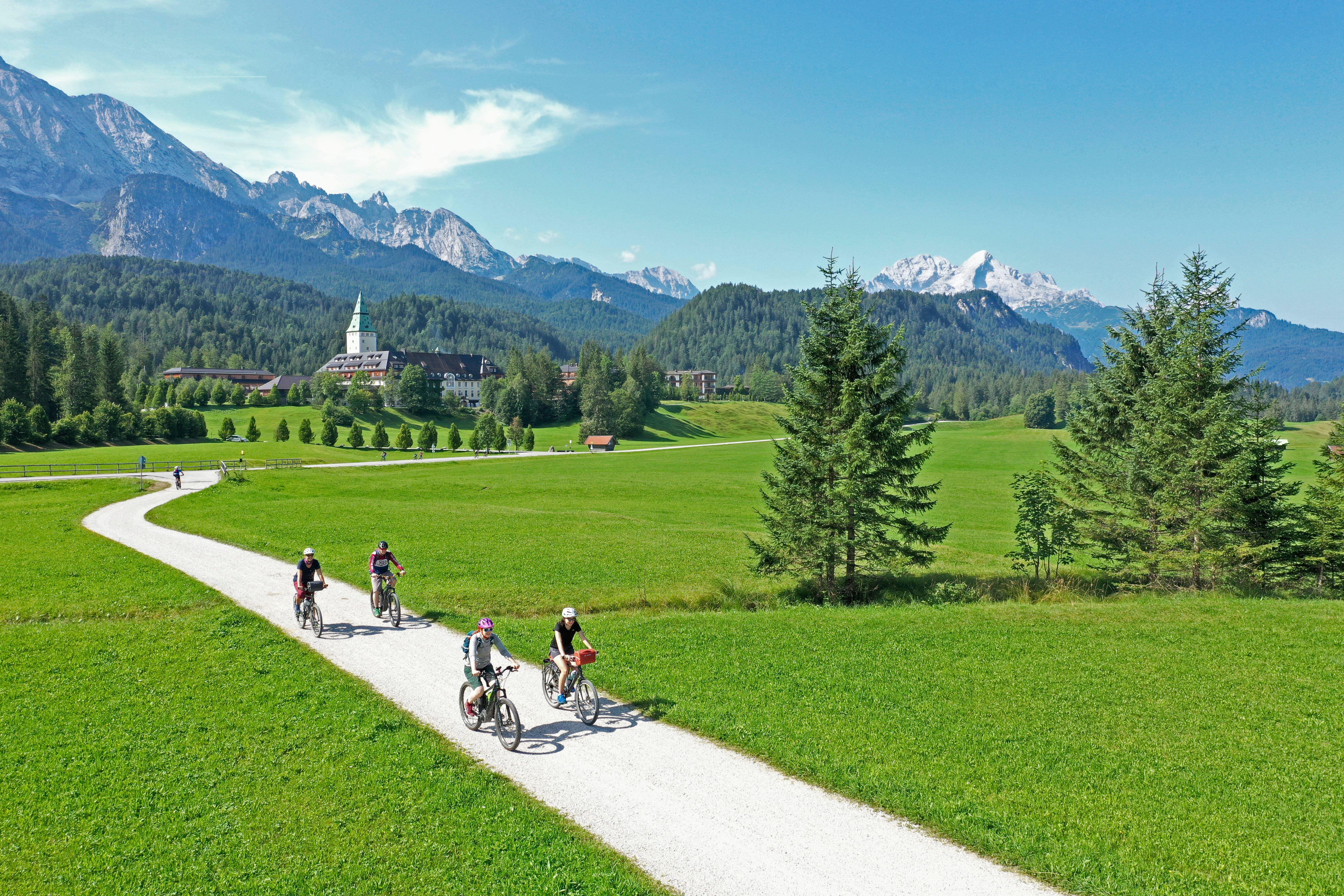 Beispielinhalt (Bild) Die 100 schönsten E-Bike-Touren in Deutschland