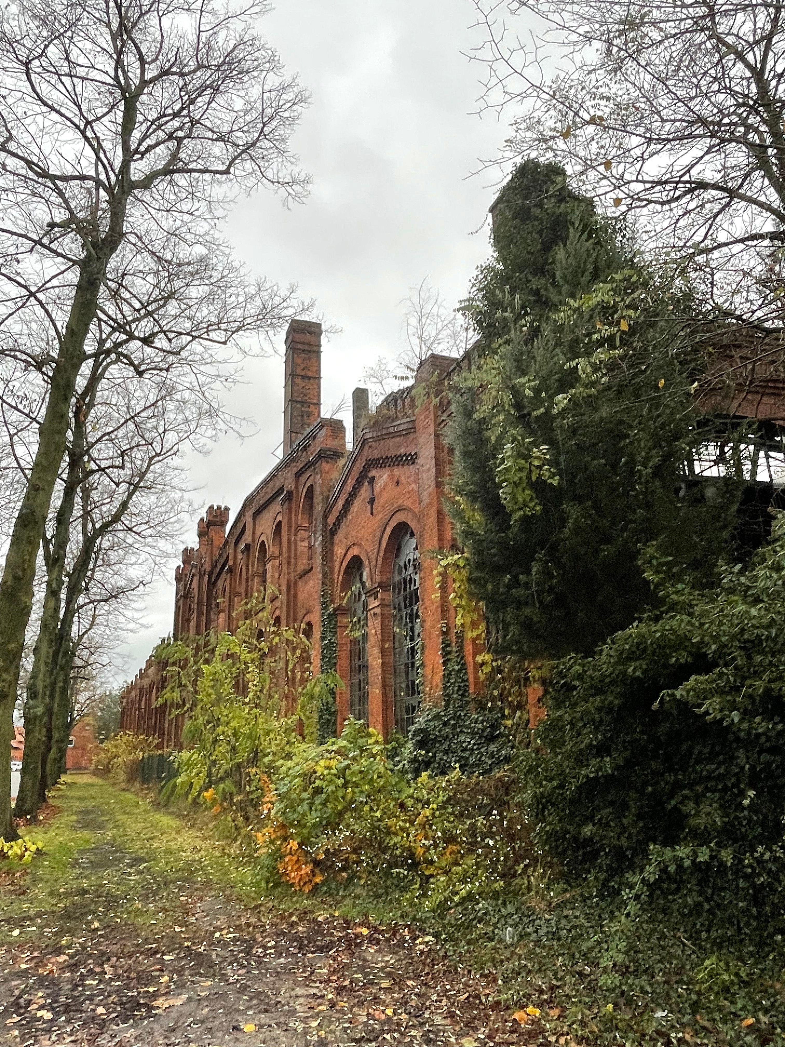 Beispielinhalt (Bild) Lost & Dark Places Sachsen-Anhalt