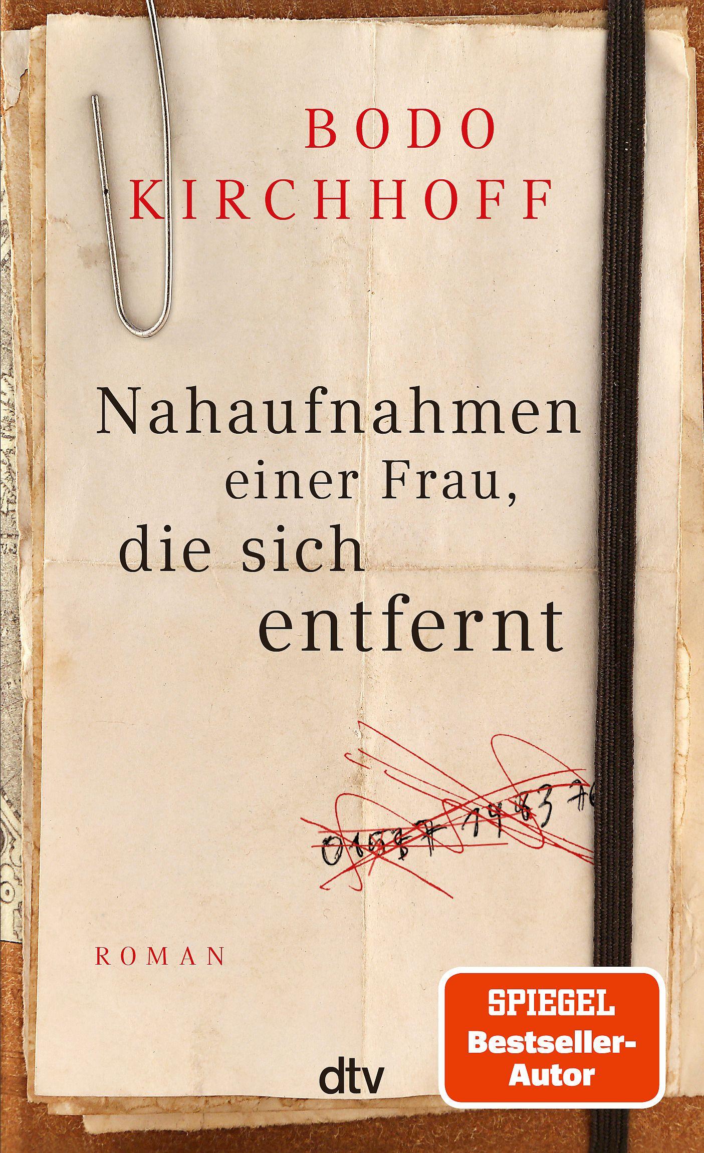 Vorderes Coverbild Nahaufnahmen einer Frau, die sich entfernt