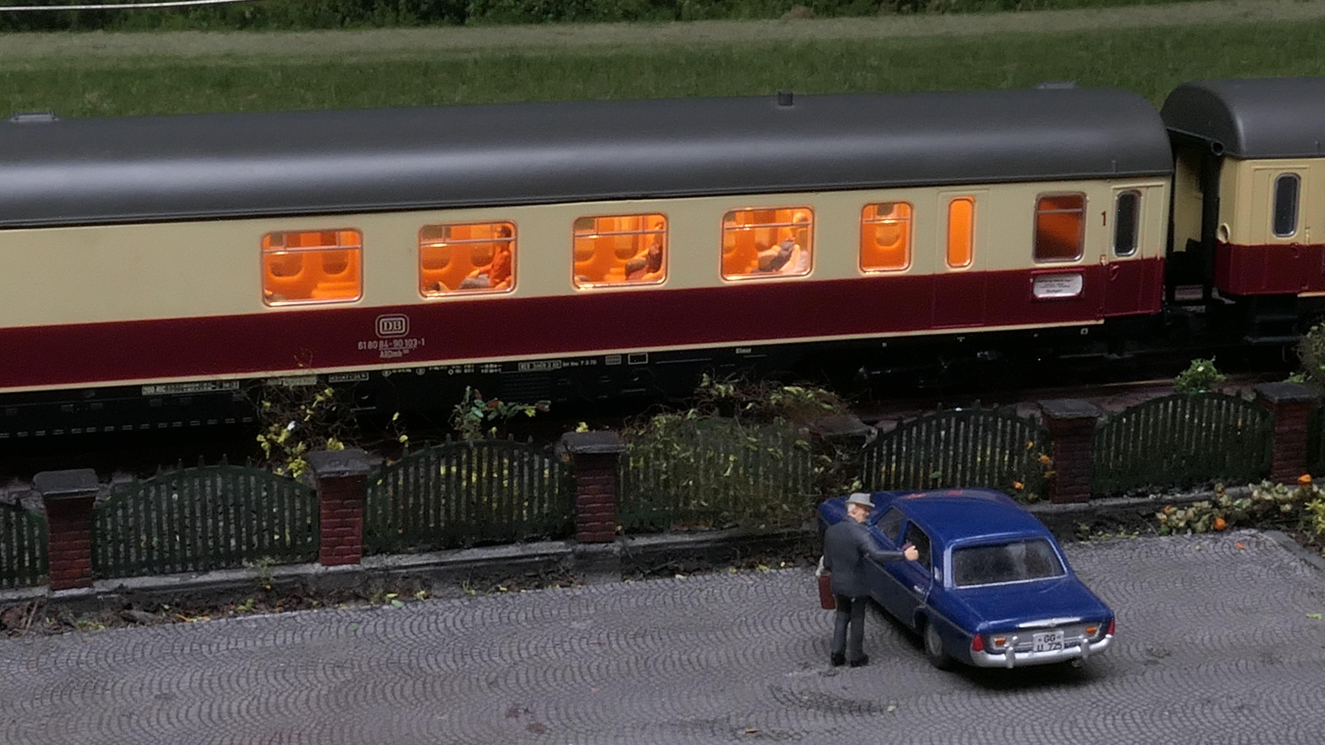 Beispielinhalt (Bild) Digitale Modellbahn mit Uhlenbrock