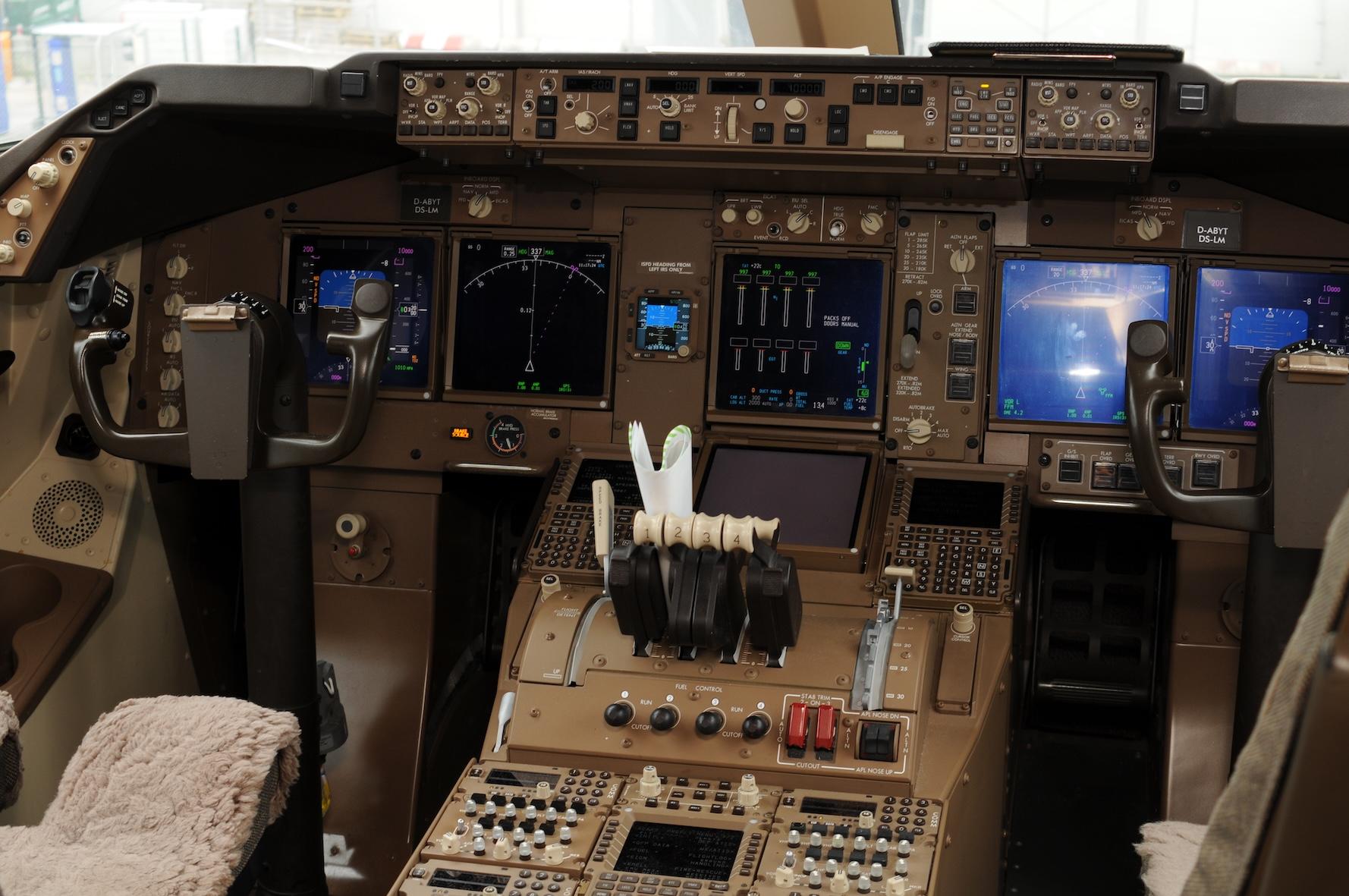 Beispielinhalt (Bild) Das große Buch der Luftfahrt