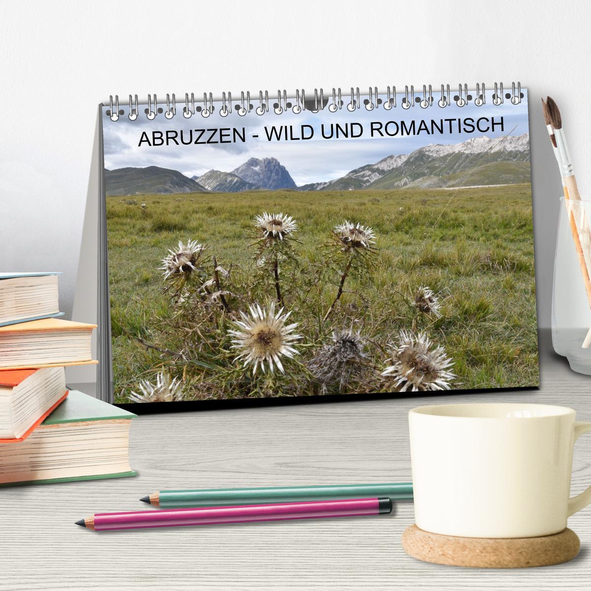 Beispielinhalt (Bild) Abruzzen - wild und romantisch (Tischkalender 2026 DIN A5 quer), CALVENDO Monatskalender