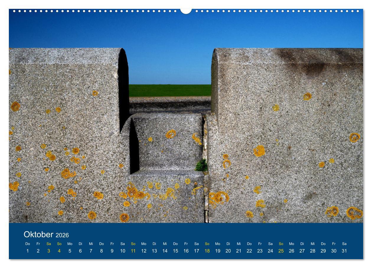 Beispielinhalt (Bild) Die Nordmole in Wilhelmshaven. Historisches Relikt und Lieblingsort. (Wandkalender 2026 DIN A2 quer), CALVENDO Monatskalender