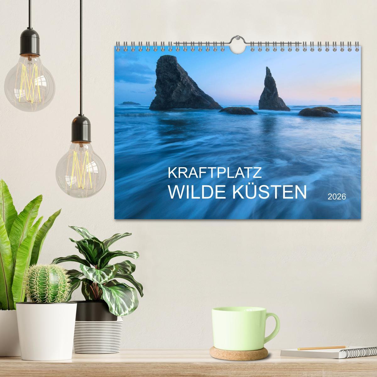 Beispielinhalt (Bild) Kraftplatz Wilde Küsten (Wandkalender 2026 DIN A4 quer), CALVENDO Monatskalender