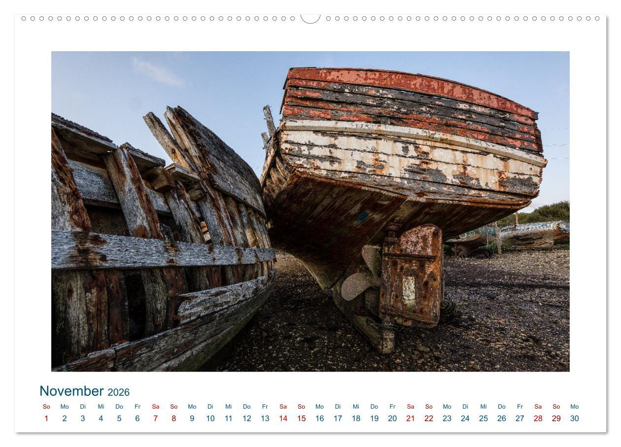 Beispielinhalt (Bild) Faszination Schiffsfriedhof (Wandkalender 2026 DIN A2 quer), CALVENDO Monatskalender