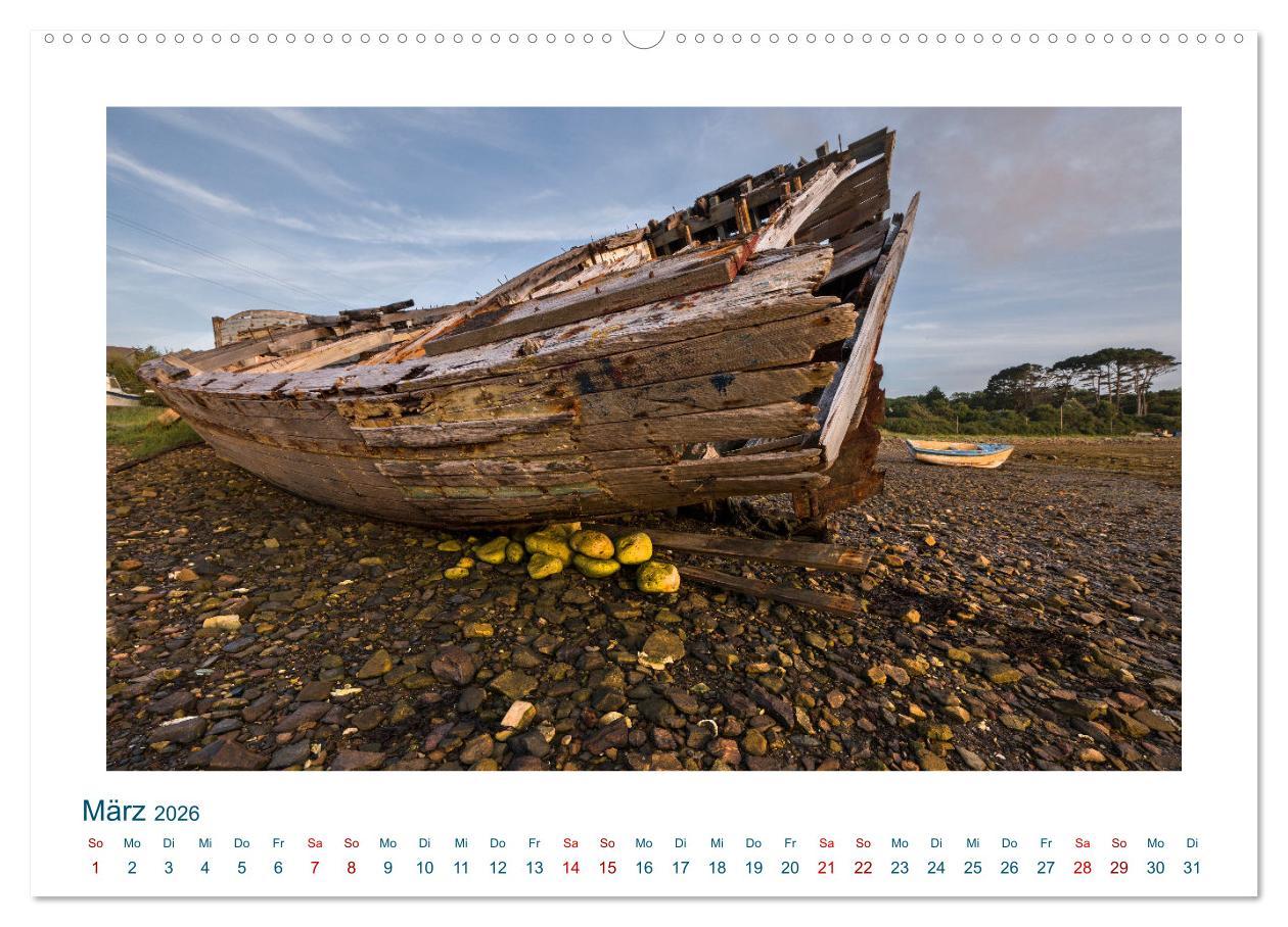 Beispielinhalt (Bild) Faszination Schiffsfriedhof (Wandkalender 2026 DIN A2 quer), CALVENDO Monatskalender