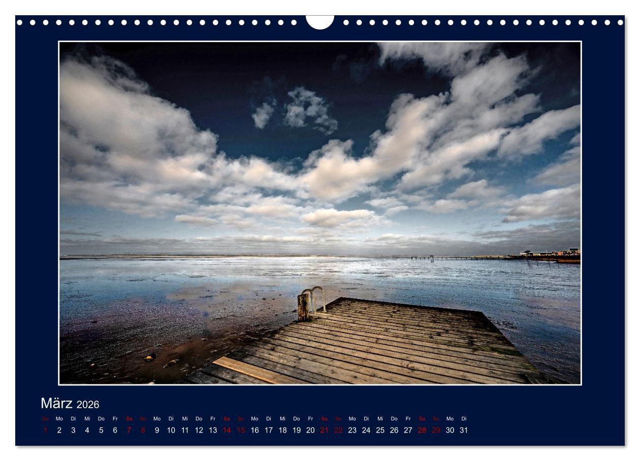 Beispielinhalt (Bild) Wolken, Watt und Wellen. Fotografische Impressionen vom Jadebusen. (Wandkalender 2026 DIN A3 quer), CALVENDO Monatskalender