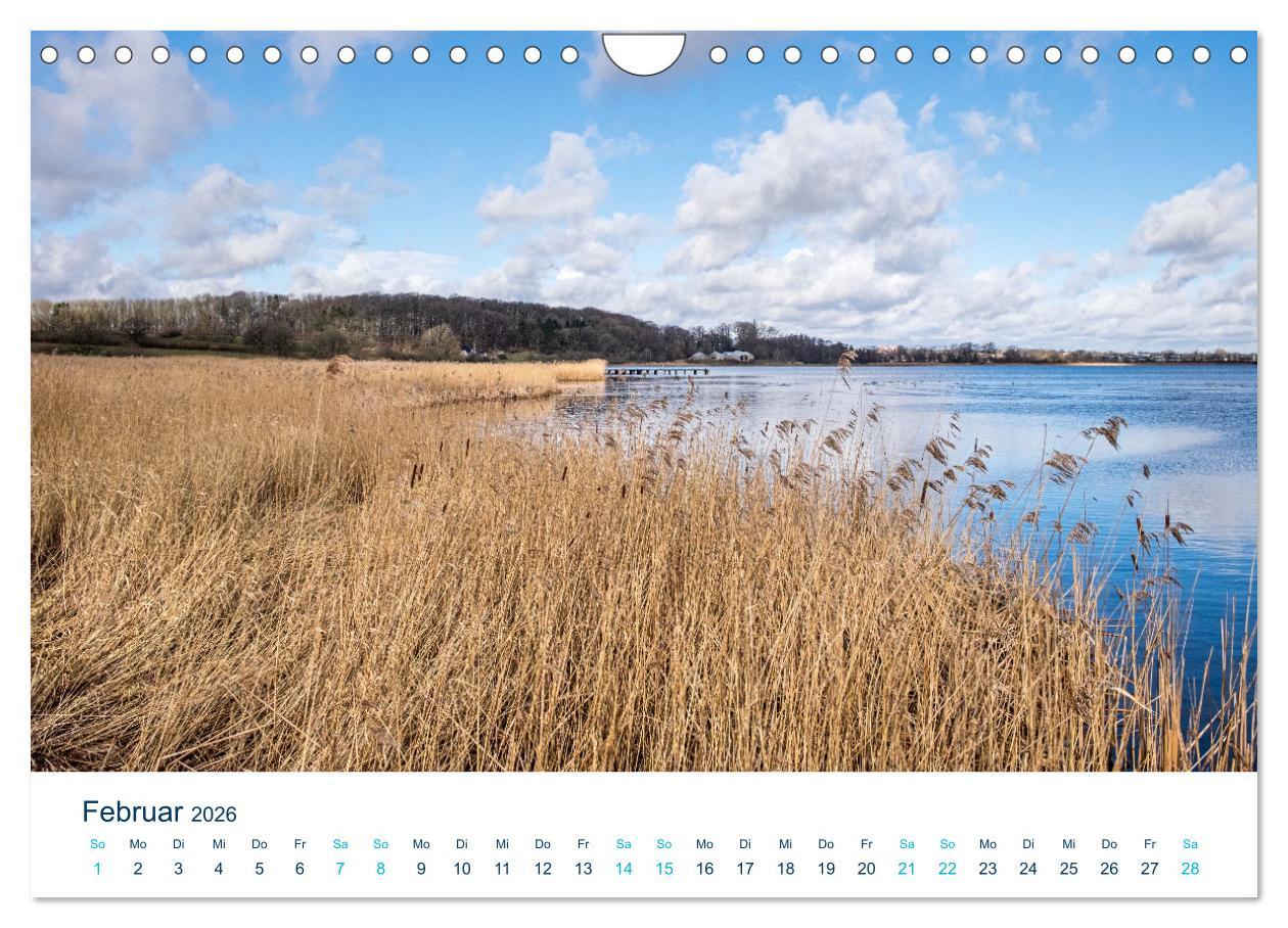 Beispielinhalt (Bild) Die Schlei - Segelrevier und Naherholungsgebiet (Wandkalender 2026 DIN A4 quer), CALVENDO Monatskalender
