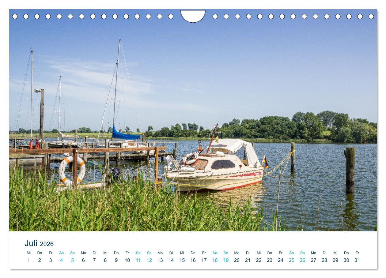 Beispielinhalt (Bild) Die Schlei - Segelrevier und Naherholungsgebiet (Wandkalender 2026 DIN A4 quer), CALVENDO Monatskalender