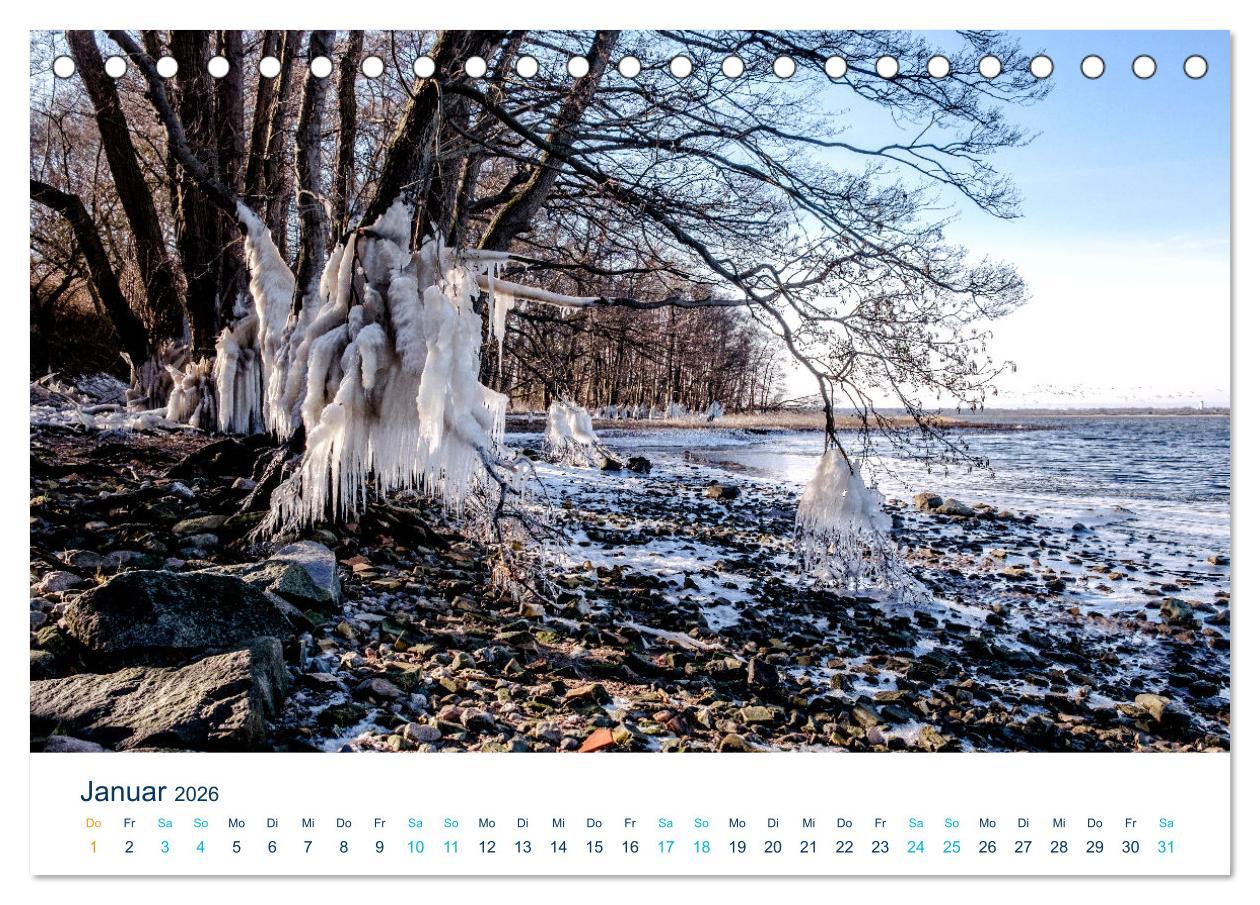 Beispielinhalt (Bild) Die Schlei - Segelrevier und Naherholungsgebiet (Tischkalender 2026 DIN A5 quer), CALVENDO Monatskalender