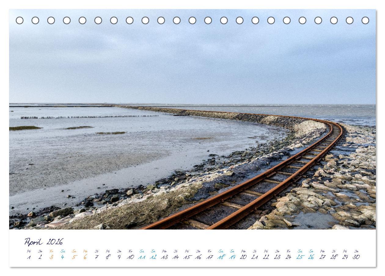Beispielinhalt (Bild) Nordfriesland - weiter Horizont, faszinierende Natur, idyllische Städte (Tischkalender 2026 DIN A5 quer), CALVENDO Monatskalender