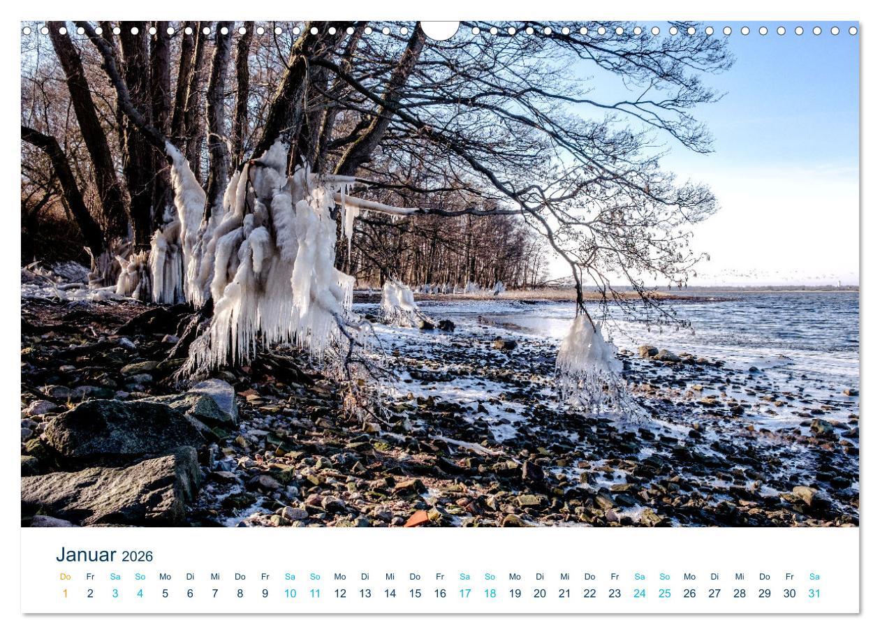 Beispielinhalt (Bild) Die Schlei - Segelrevier und Naherholungsgebiet (Wandkalender 2026 DIN A3 quer), CALVENDO Monatskalender