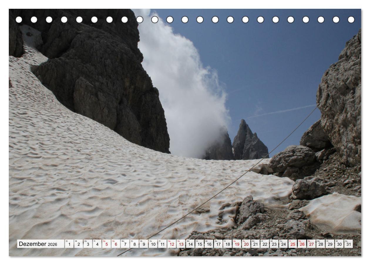 Beispielinhalt (Bild) Klettersteige in Norditalien (Tischkalender 2026 DIN A5 quer), CALVENDO Monatskalender
