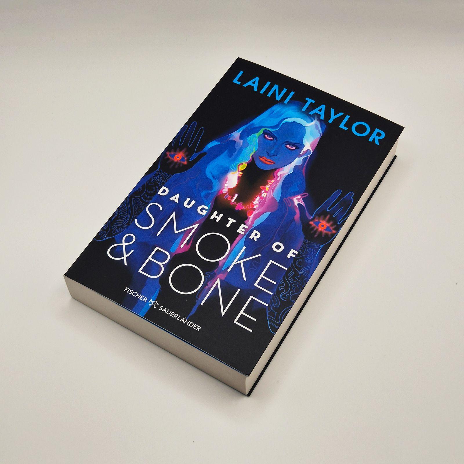 Beispielinhalt (Bild) Daughter of Smoke and Bone