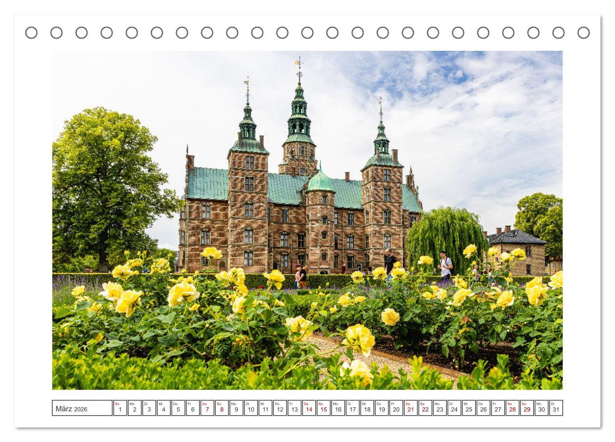 Beispielinhalt (Bild) Kopenhagen - Traumstädte der Welt (Tischkalender 2026 DIN A5 quer), CALVENDO Monatskalender