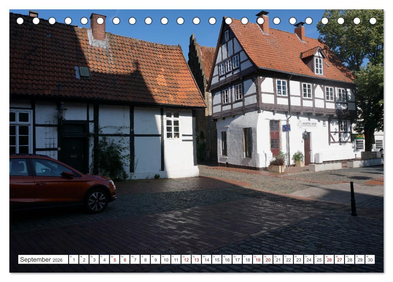 Beispielinhalt (Bild) Minden - Eindrücke aus der historischen Stadt an der Weser (Tischkalender 2026 DIN A5 quer), CALVENDO Monatskalender