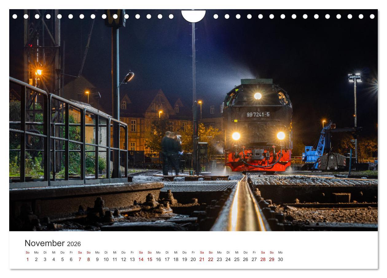 Beispielinhalt (Bild) Ein ganzes Jahr unter Volldampf! (Wandkalender 2026 DIN A4 quer), CALVENDO Monatskalender