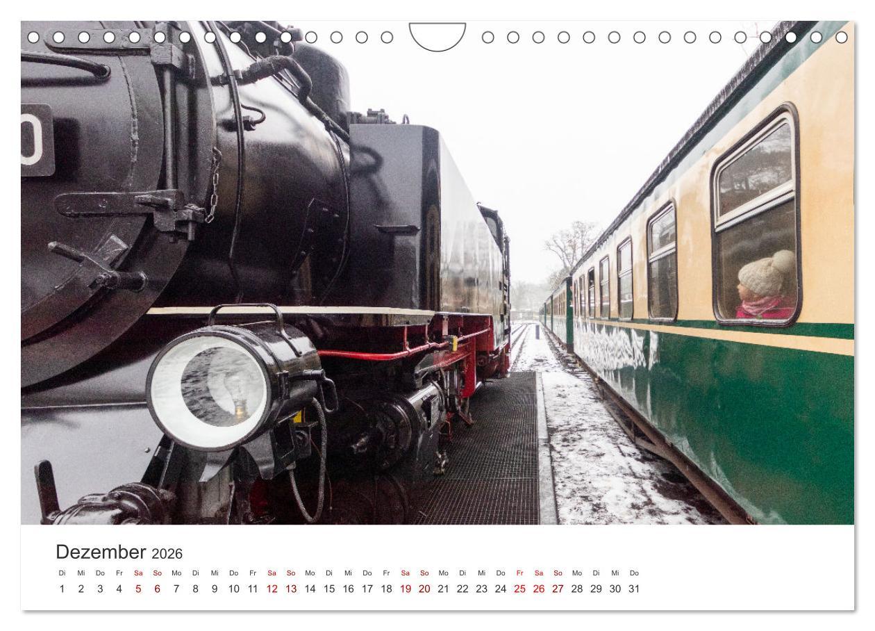 Beispielinhalt (Bild) Ein ganzes Jahr unter Volldampf! (Wandkalender 2026 DIN A4 quer), CALVENDO Monatskalender