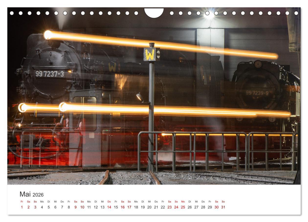 Beispielinhalt (Bild) Ein ganzes Jahr unter Volldampf! (Wandkalender 2026 DIN A4 quer), CALVENDO Monatskalender