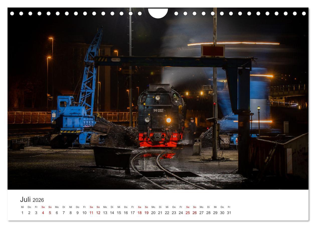 Beispielinhalt (Bild) Ein ganzes Jahr unter Volldampf! (Wandkalender 2026 DIN A4 quer), CALVENDO Monatskalender