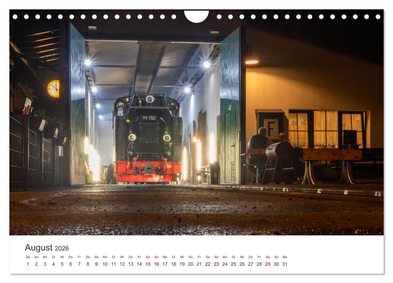 Beispielinhalt (Bild) Ein ganzes Jahr unter Volldampf! (Wandkalender 2026 DIN A4 quer), CALVENDO Monatskalender