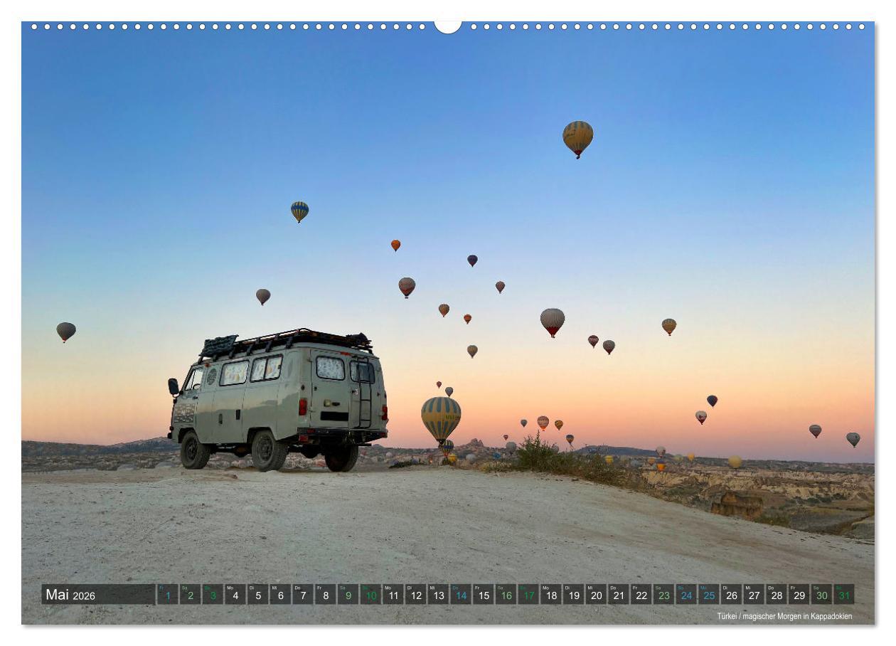 Beispielinhalt (Bild) UAZ 452 Buchanka Love (hochwertiger Premium Wandkalender 2026 DIN A2 quer), Kunstdruck in Hochglanz