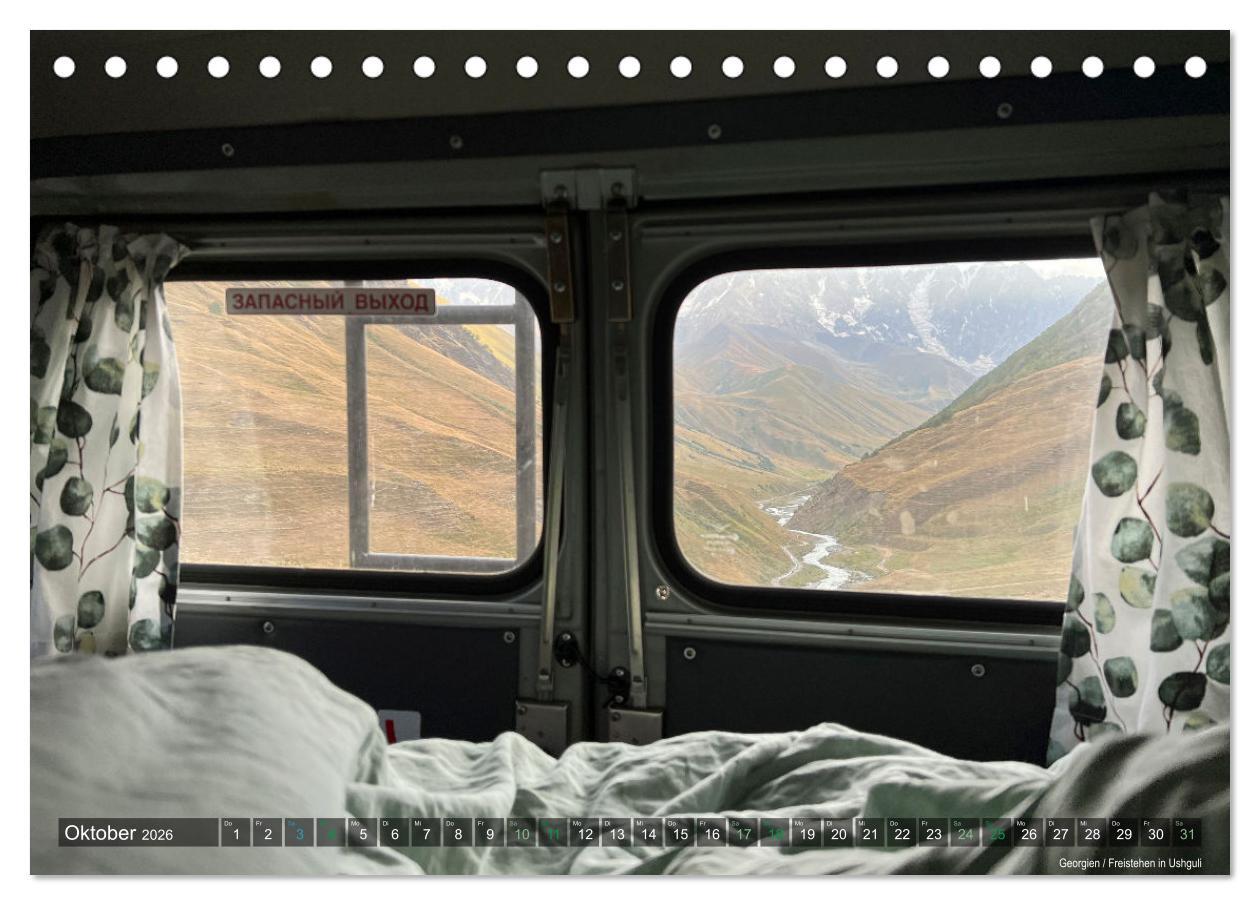 Beispielinhalt (Bild) UAZ 452 Buchanka Love (Tischkalender 2026 DIN A5 quer), CALVENDO Monatskalender