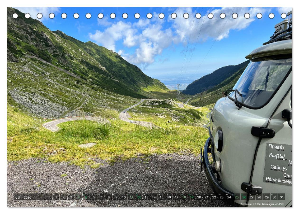Beispielinhalt (Bild) UAZ 452 Buchanka Love (Tischkalender 2026 DIN A5 quer), CALVENDO Monatskalender