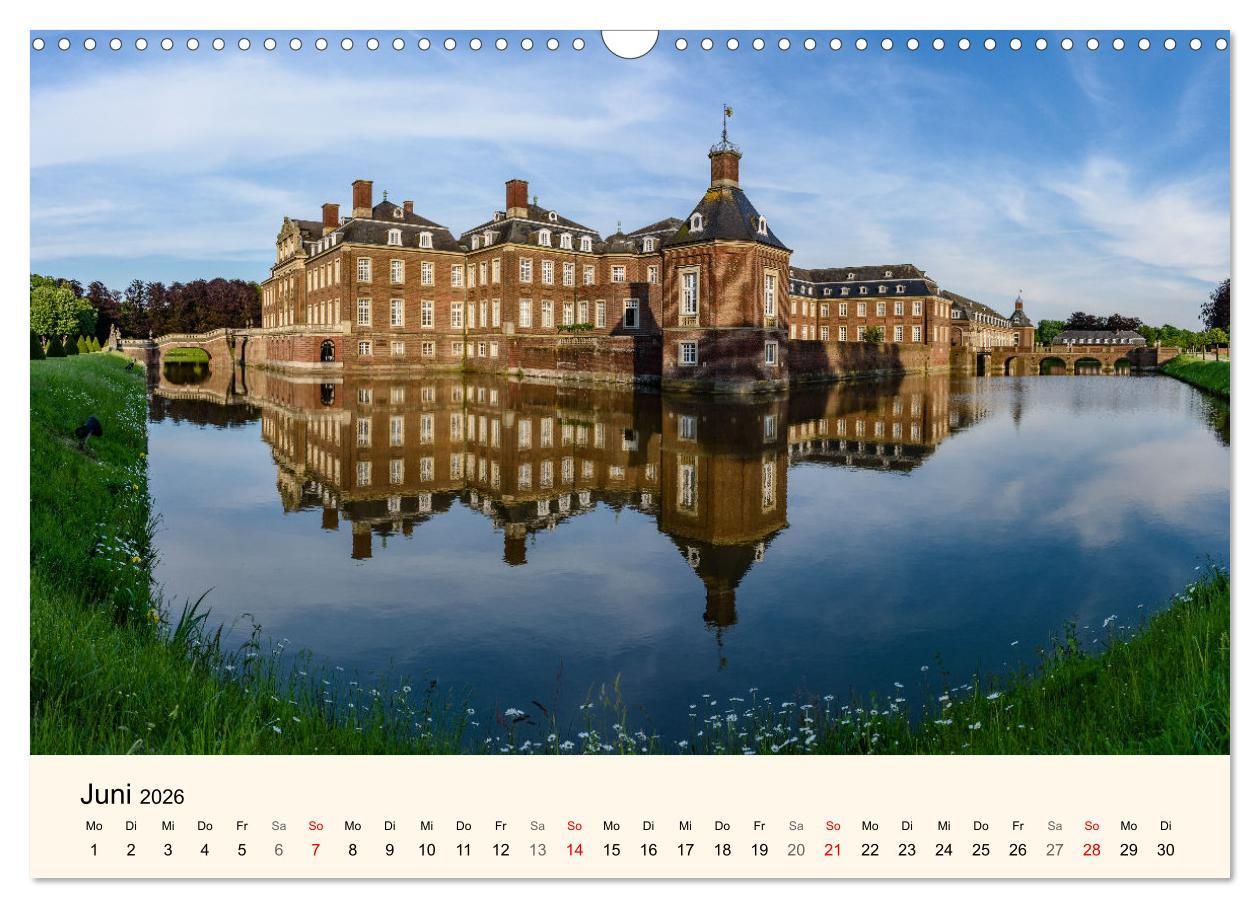 Beispielinhalt (Bild) Schlösser und Burgen in NRW (Wandkalender 2026 DIN A3 quer), CALVENDO Monatskalender
